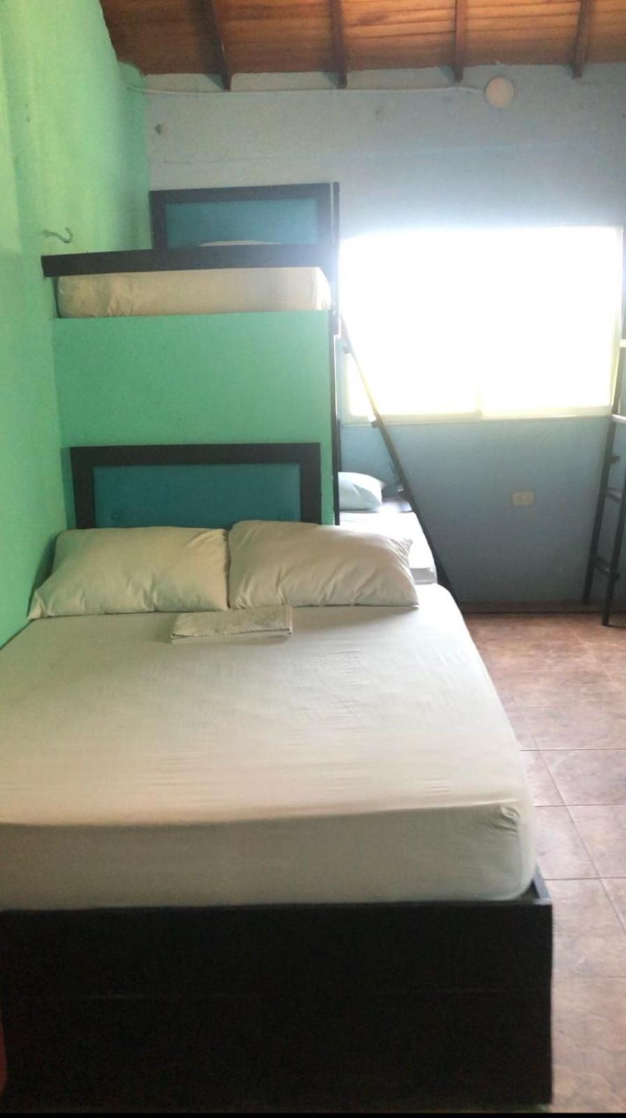 HOSTAL MARIA ISABEL