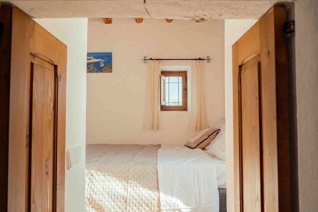 Charming Ibiza villa
