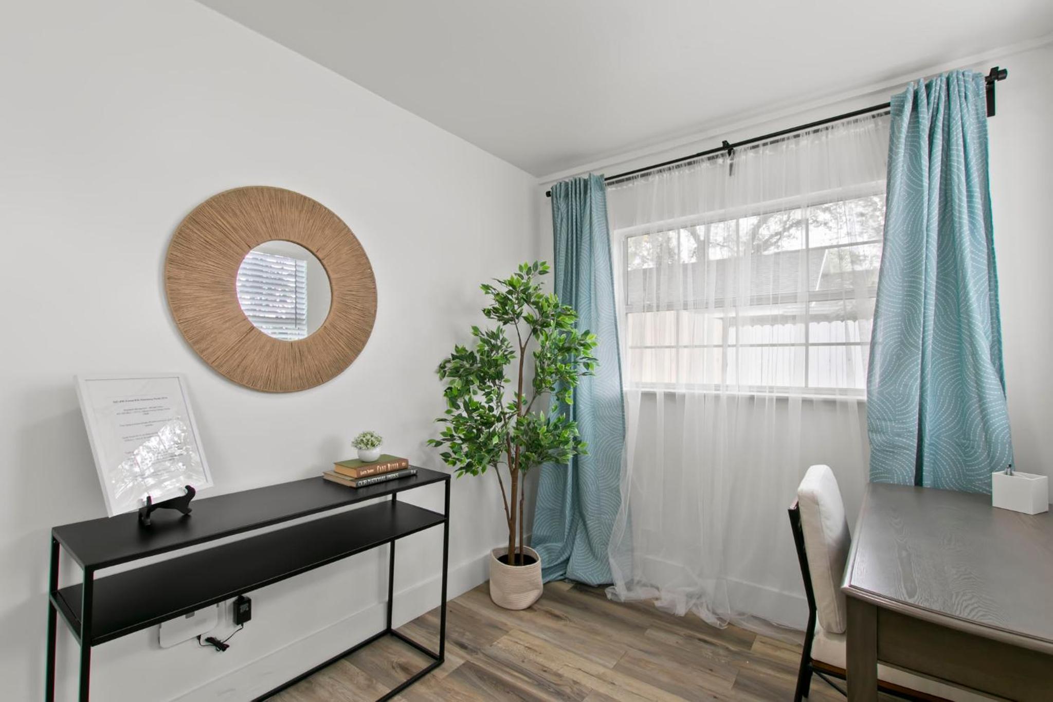 NEW St Pete Retreat - Newly Updated Pet Friendly, photo 11