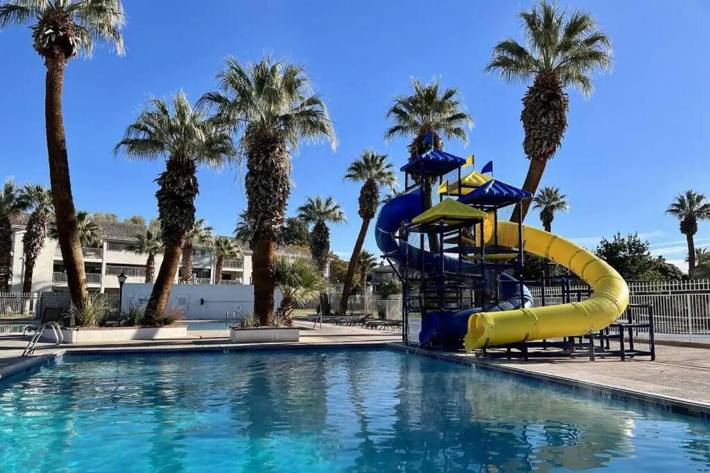 Perfect Family Escape - 3 Bed Condo with Pools view 5