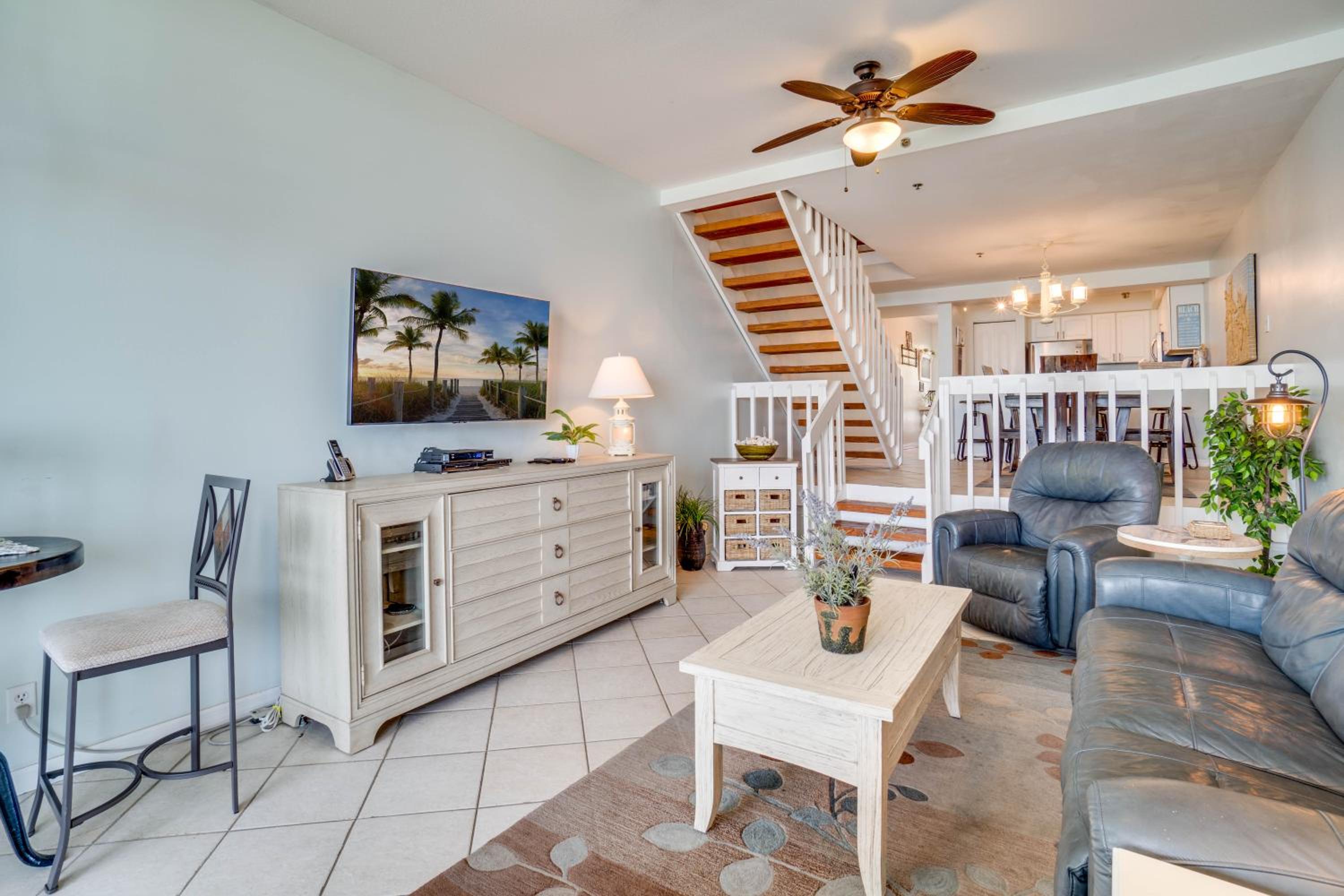 Gulf Front Property in Hidden Cove Unit 2 on Holmes Beach view 3