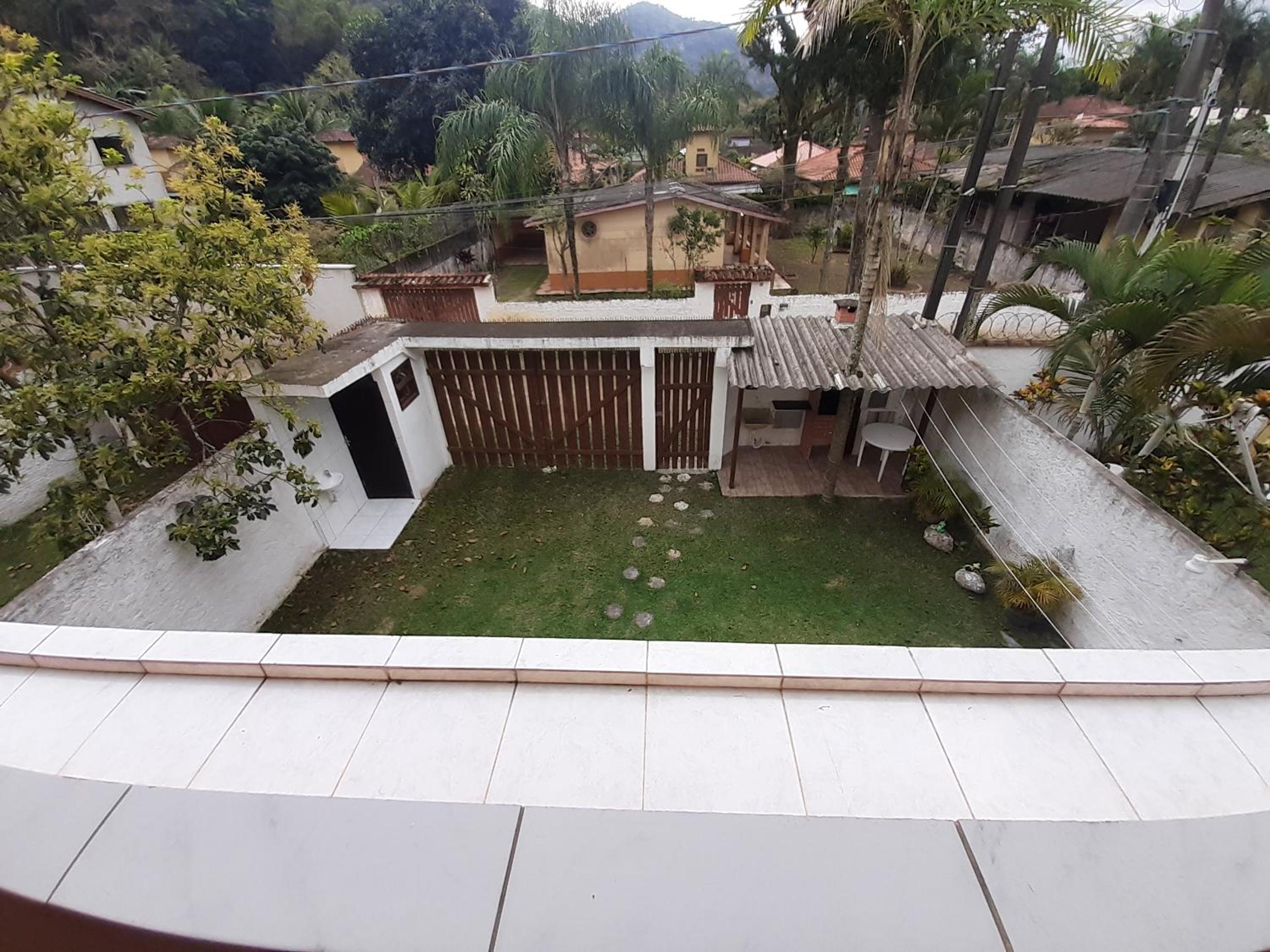 Casa sobreposta alta em Boiçucanga - São Sebastião