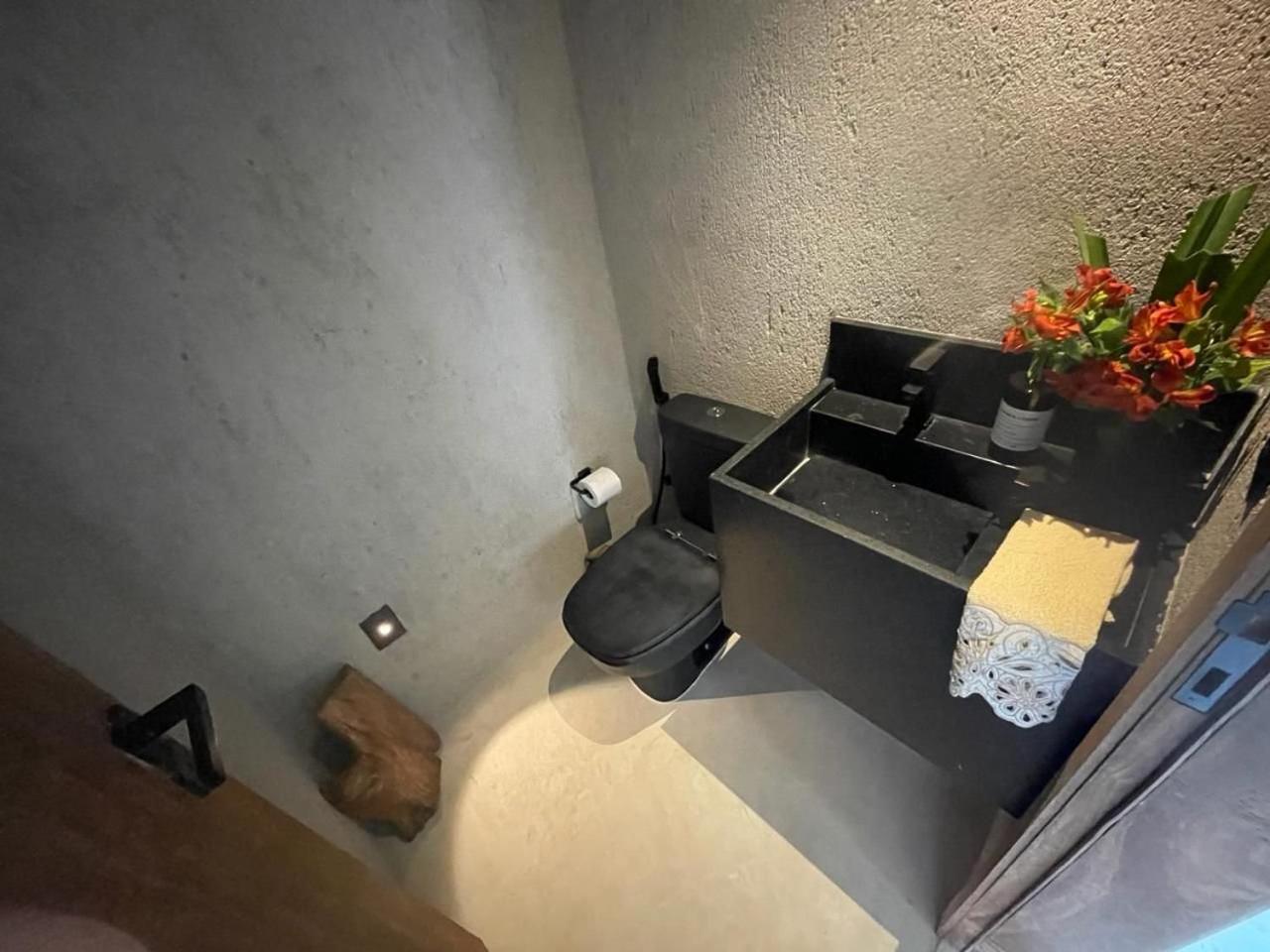Casa AWA E07 - Milagres com Piscina à Beira-Mar