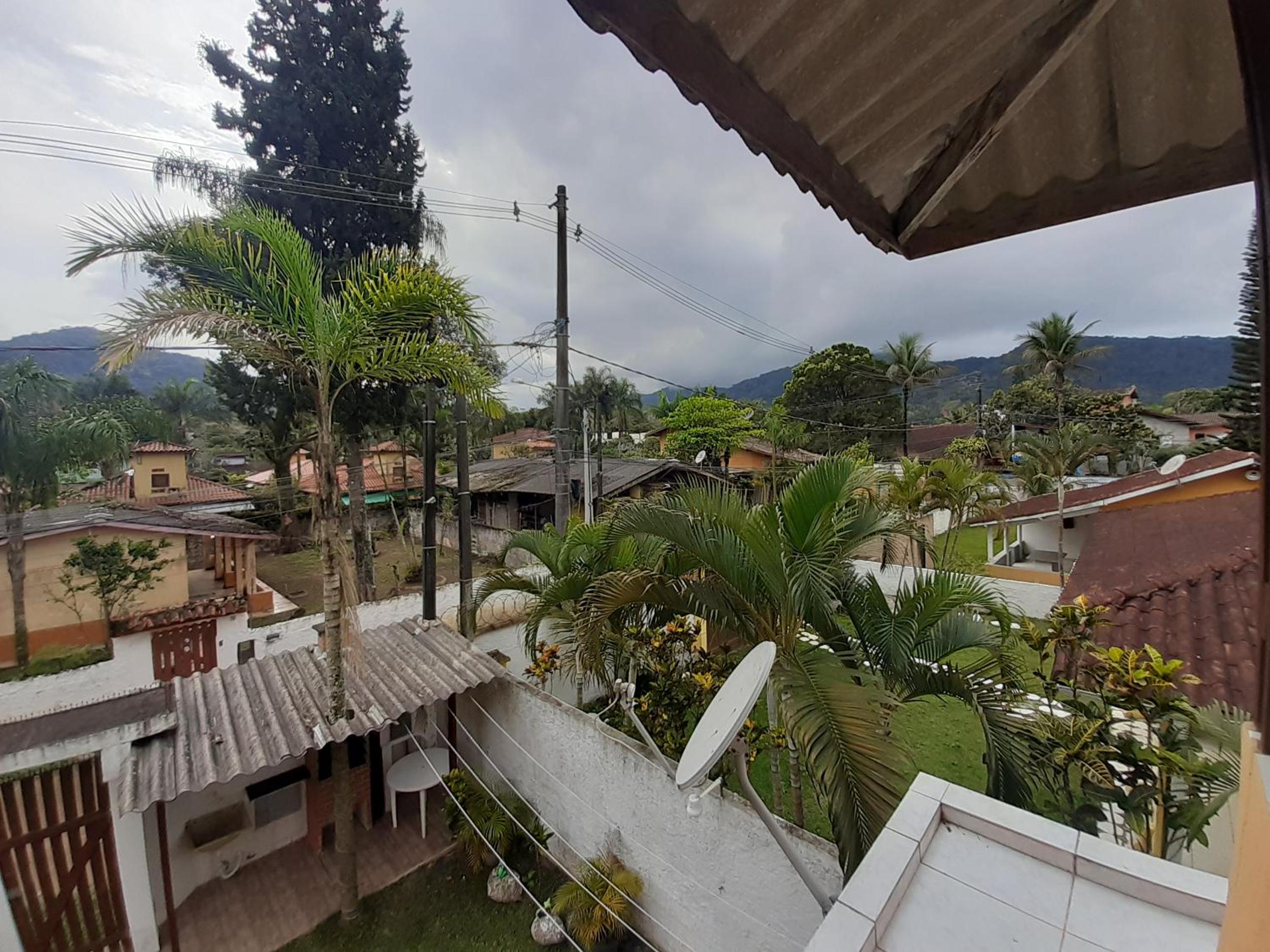 Casa sobreposta alta em Boiçucanga - São Sebastião