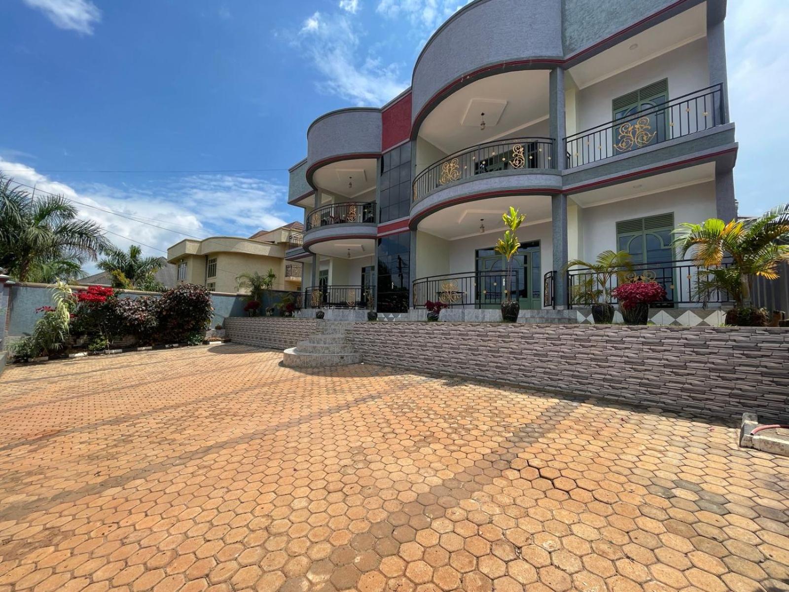 Stunning 2-Bed Apartment in Kigali view 4