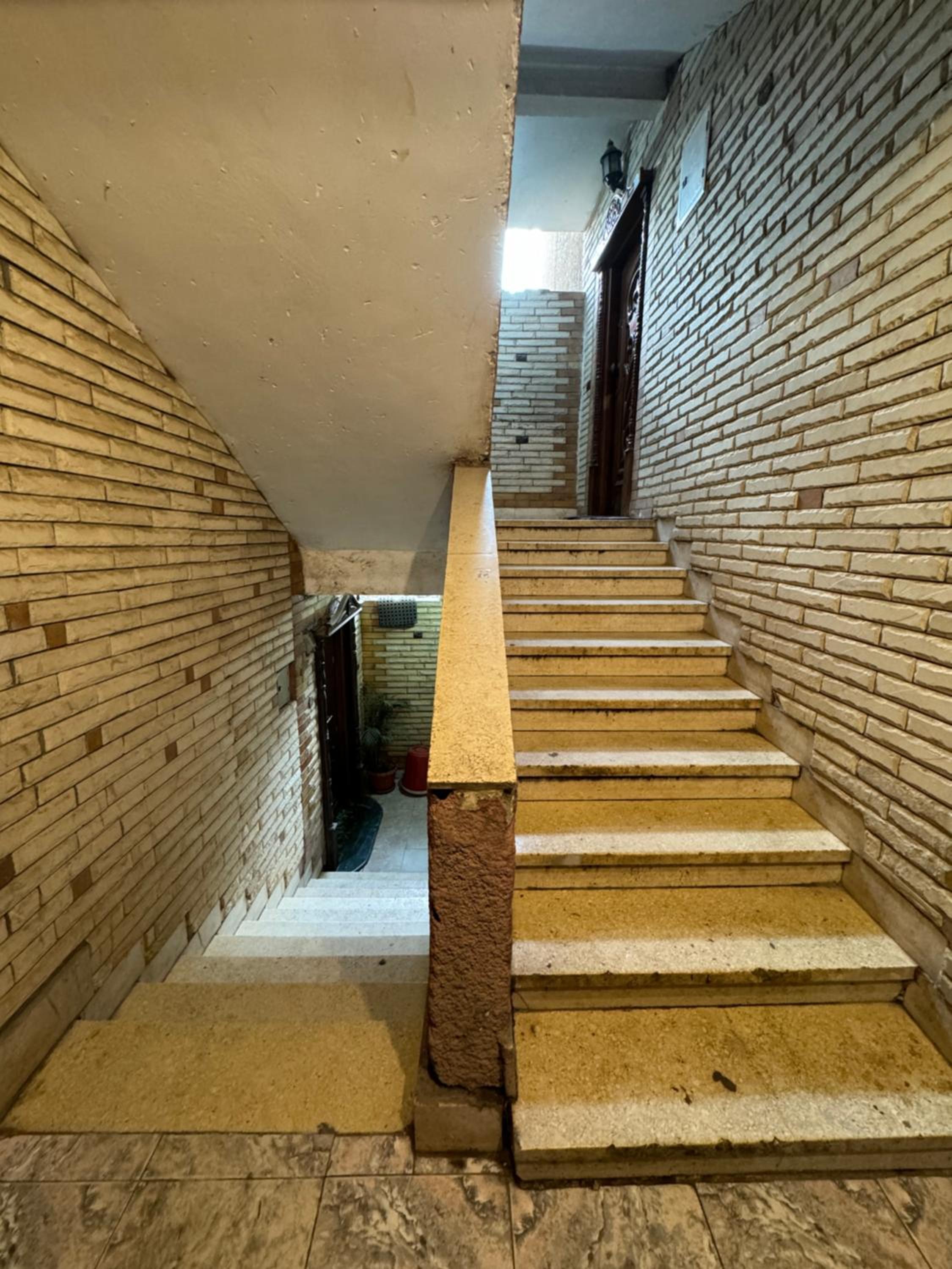 Diamond Apartment