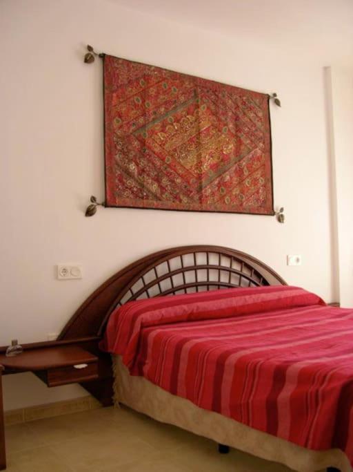 Acogedor apartamento con vistas al Mediterráneo.