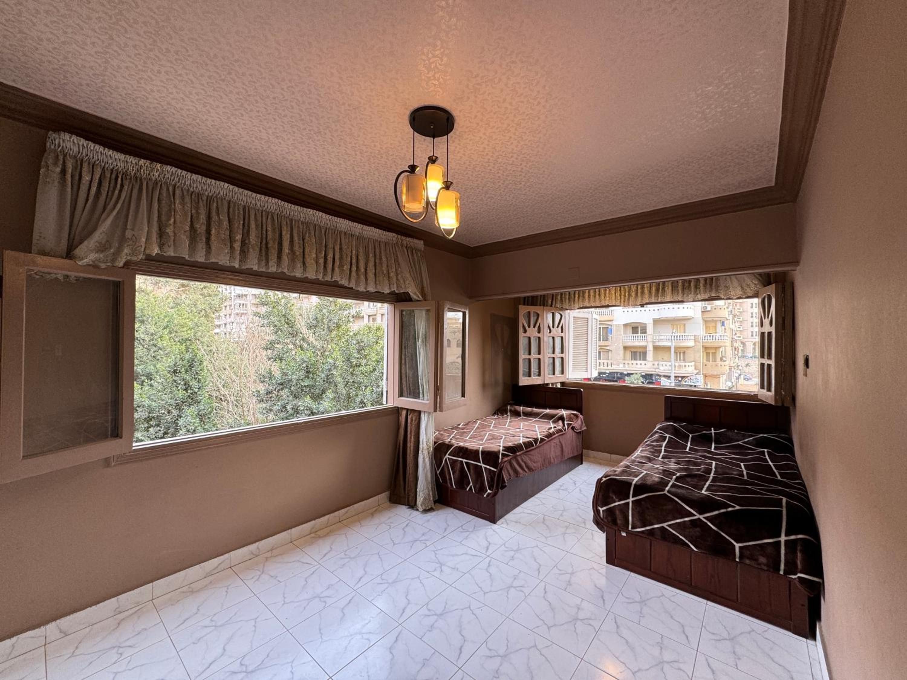 Diamond Apartment
