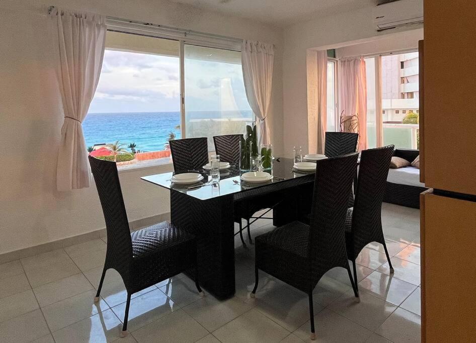 Acogedor condo con vista al MAR