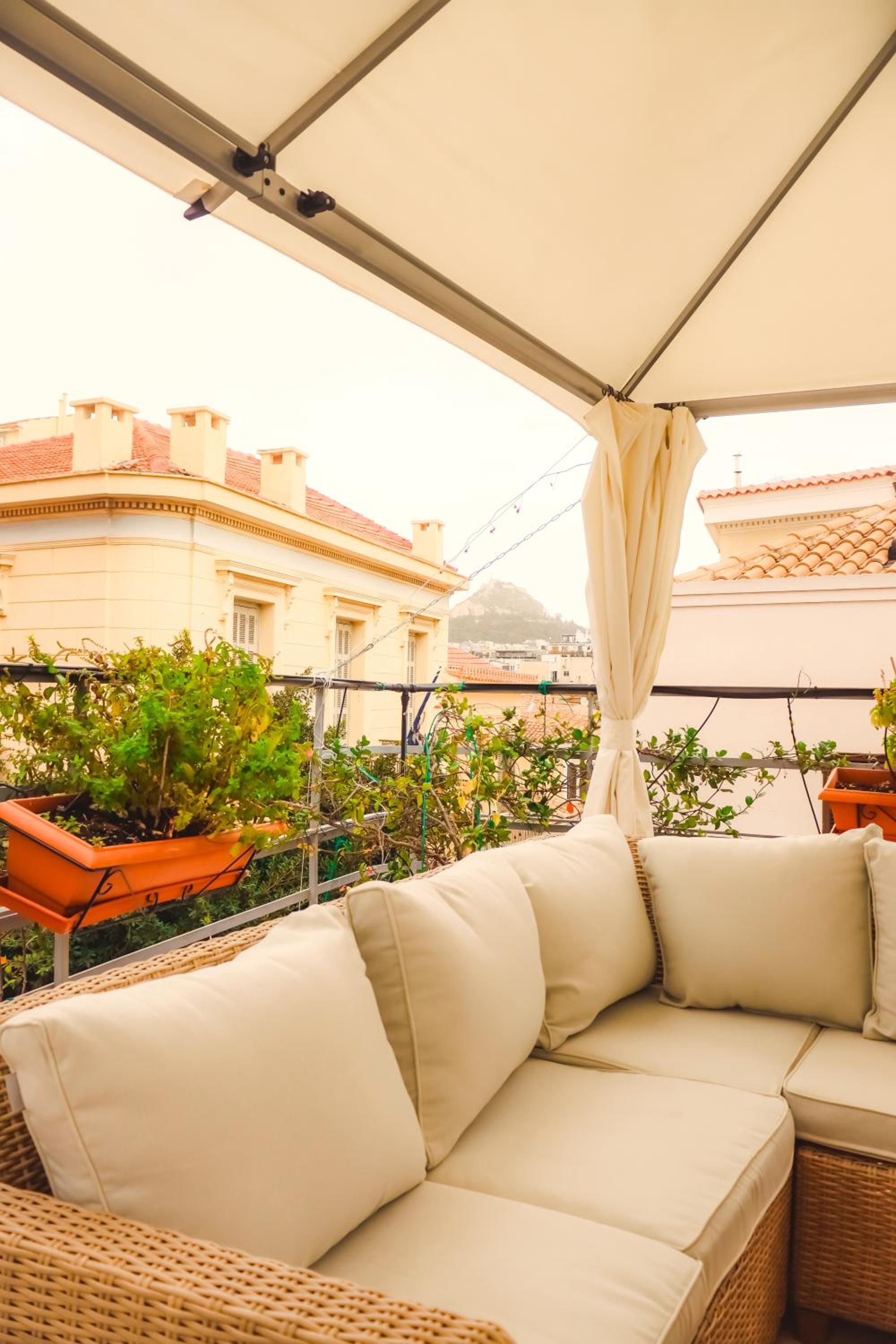 The Acropolis House of Flowers~Private Roof Garden