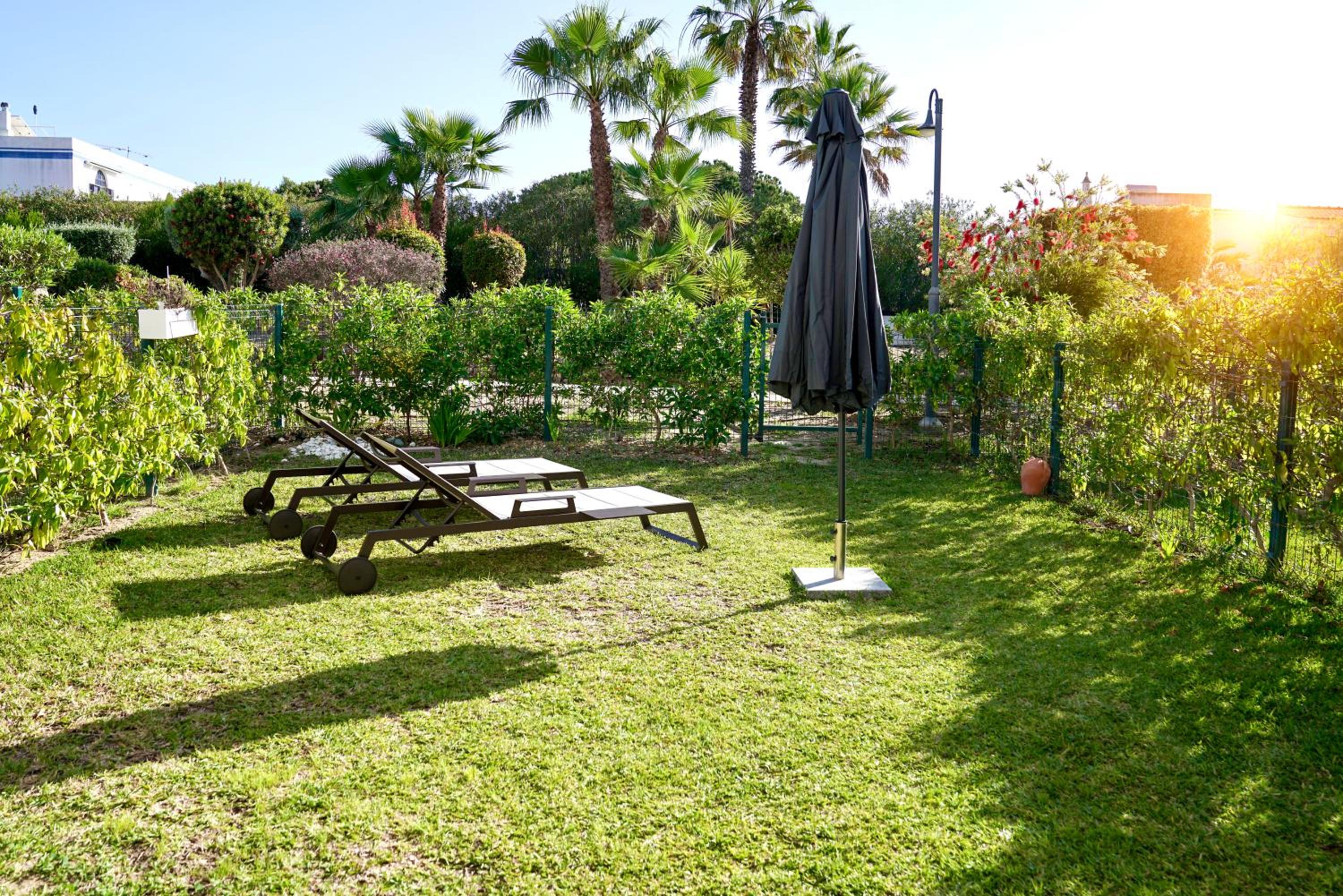 Jardins da Galé Beach House view 3