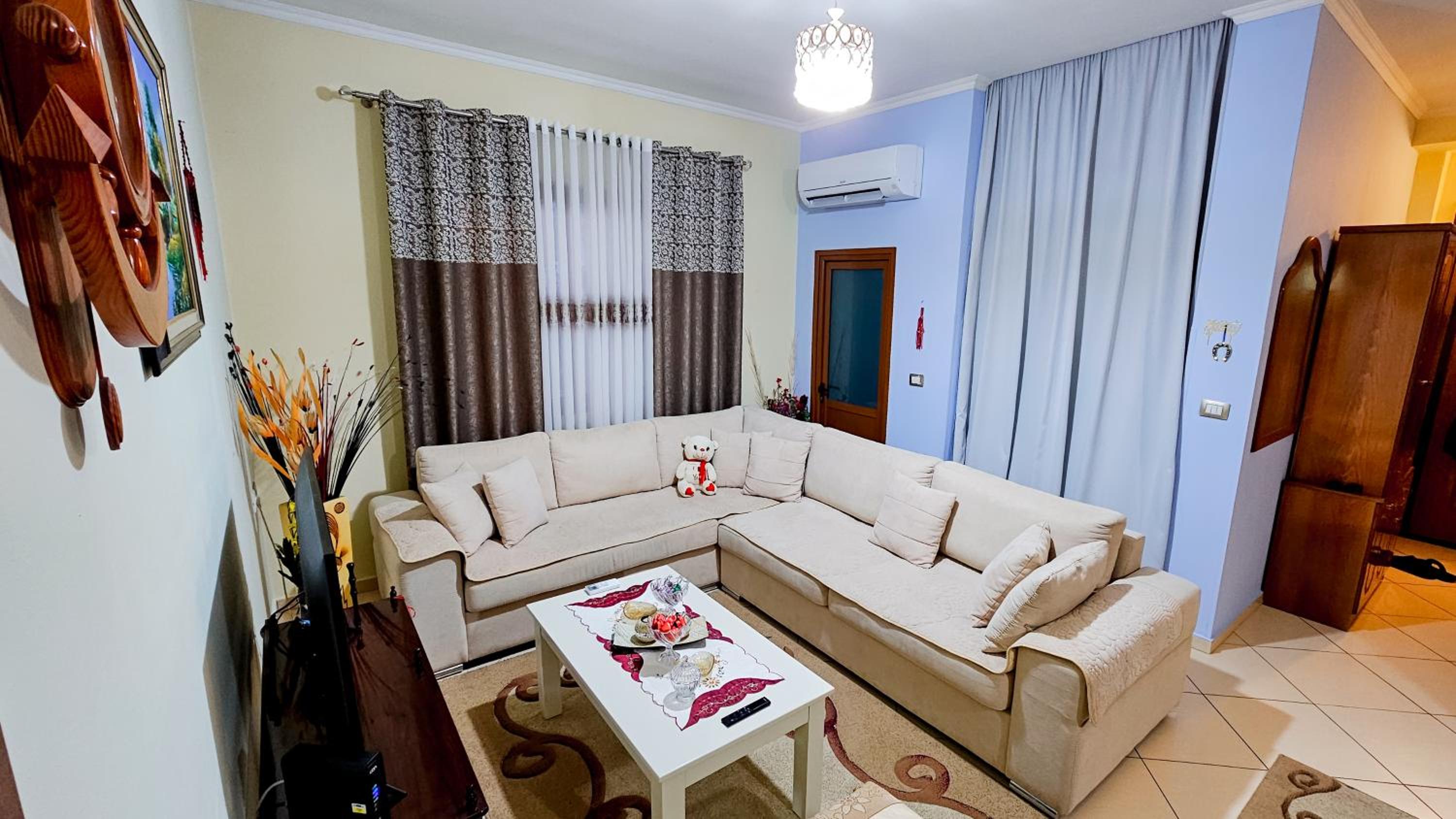 Guest House Edison