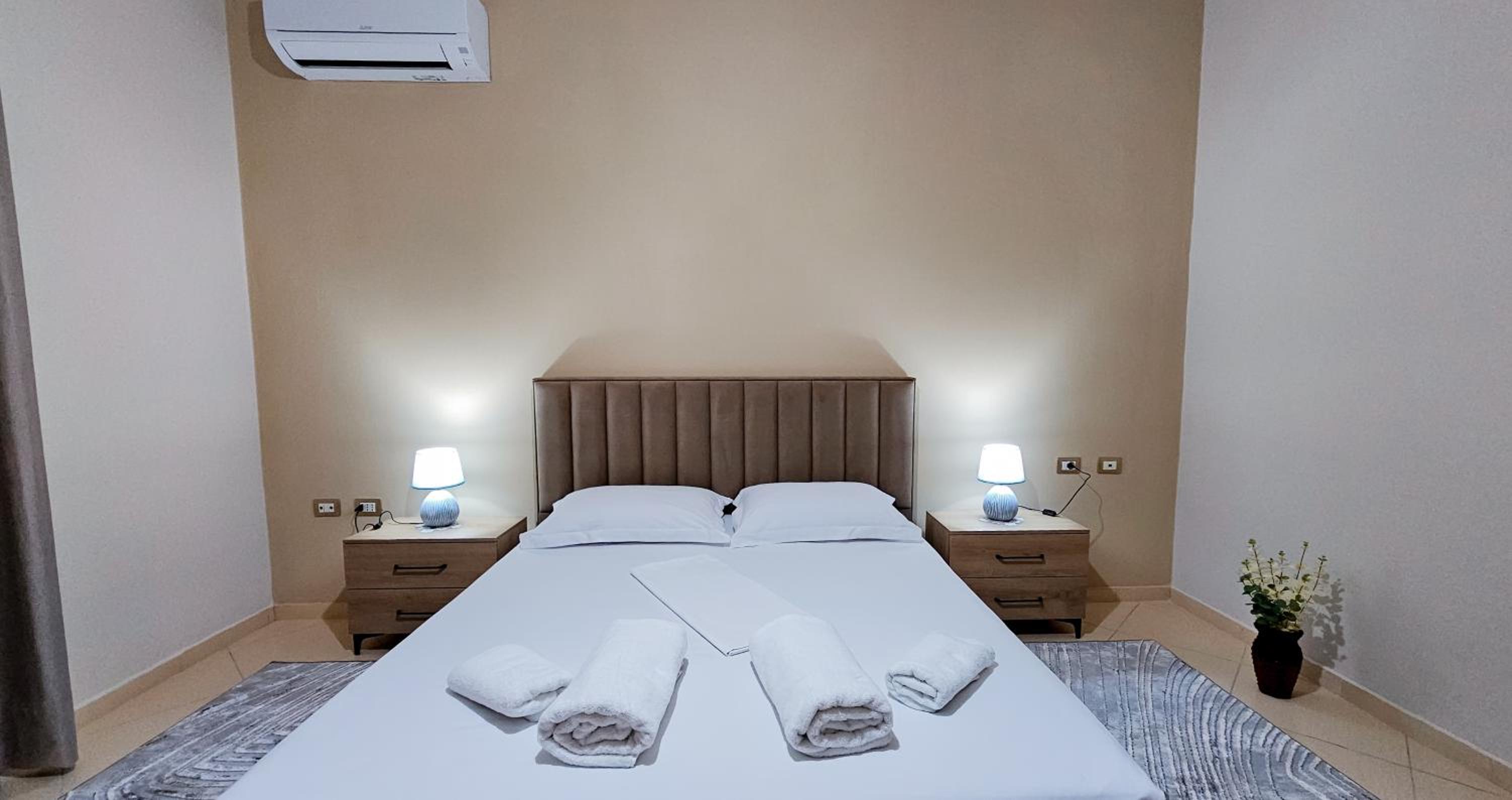 Guest House Edison