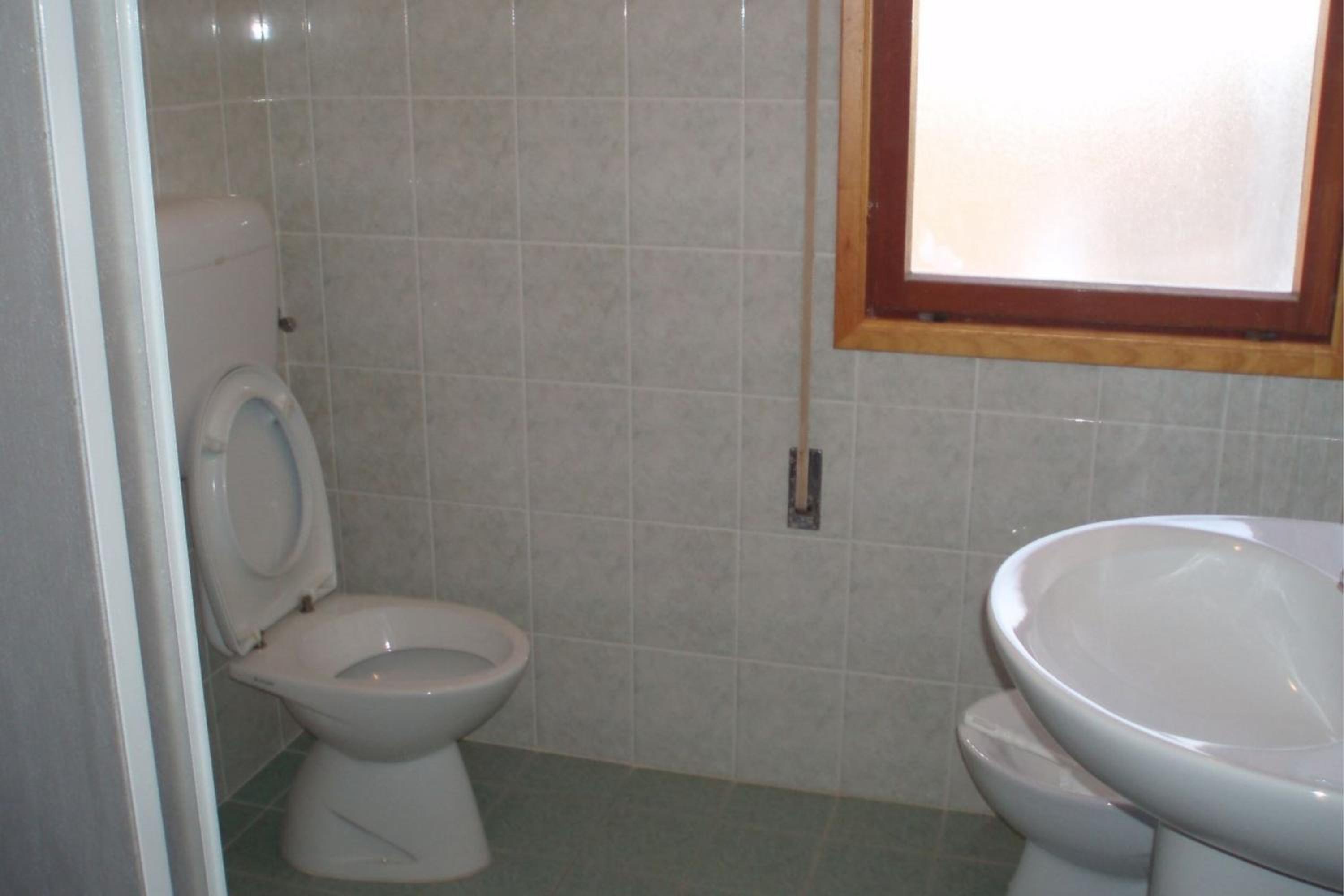 Flat in building with lift 250m from the sea view 5