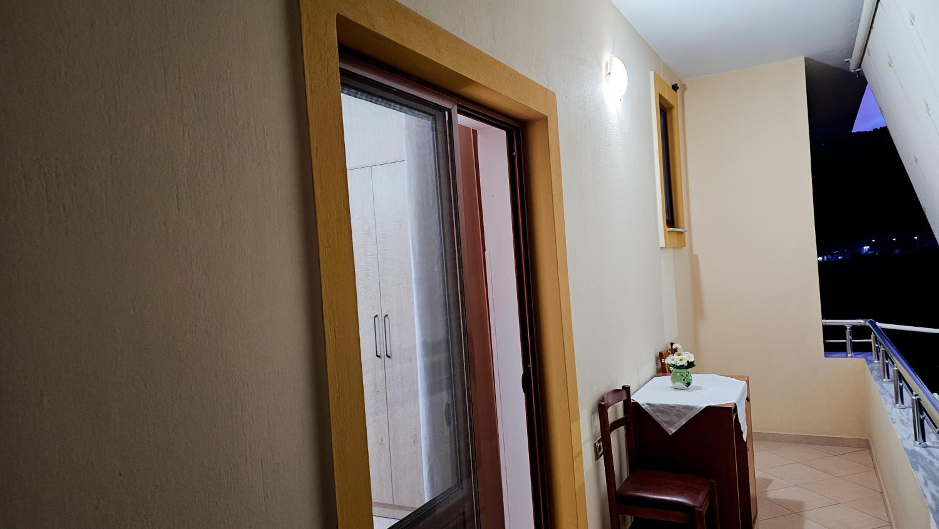 Guest House Edison