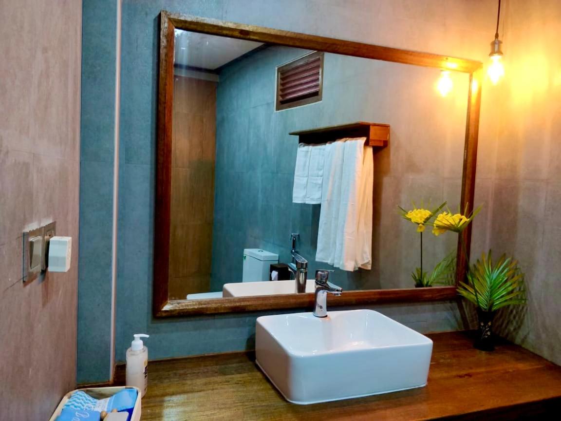 Akiri Grand view 4