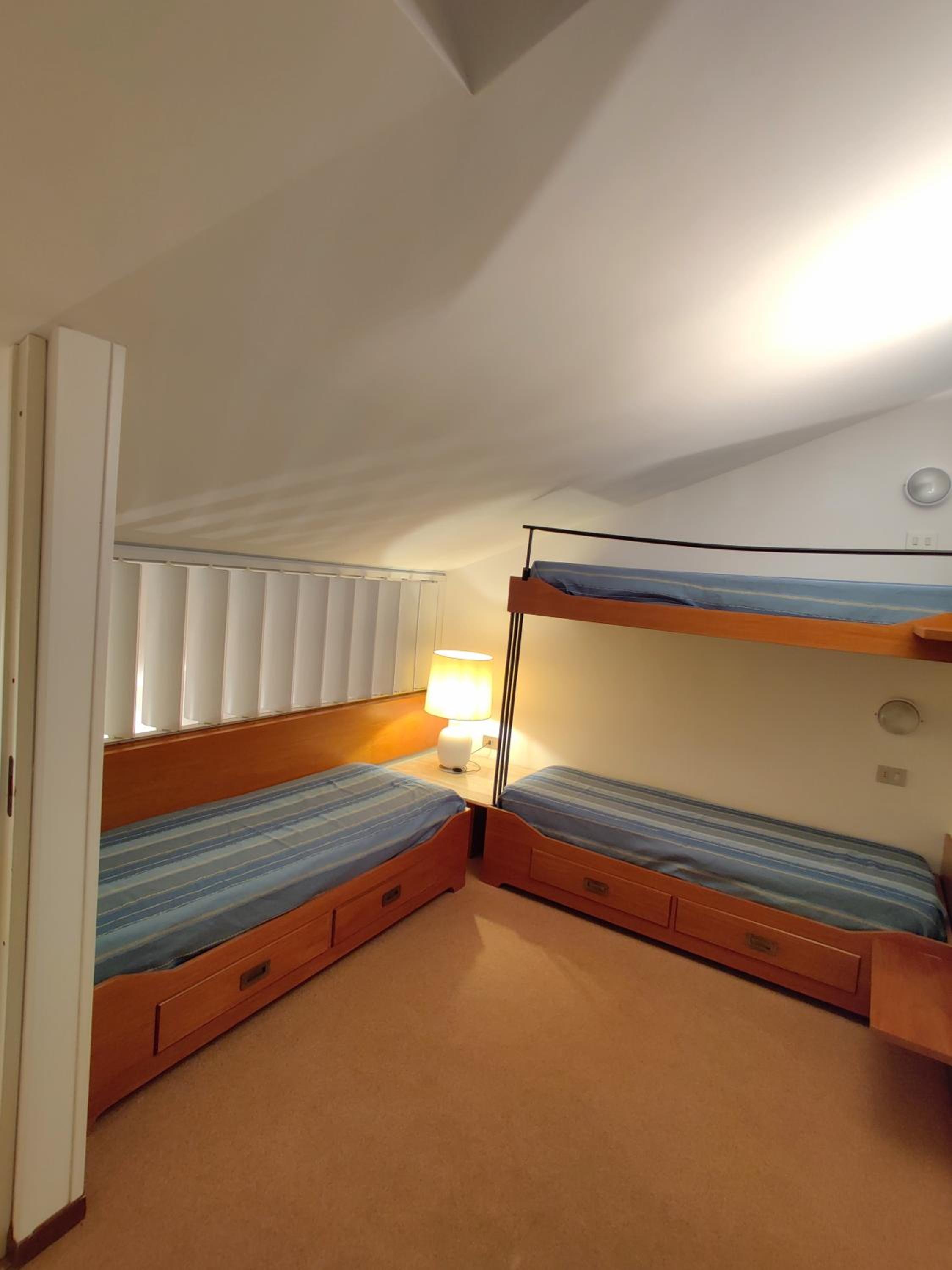 Holiday Homes Marina apartments
