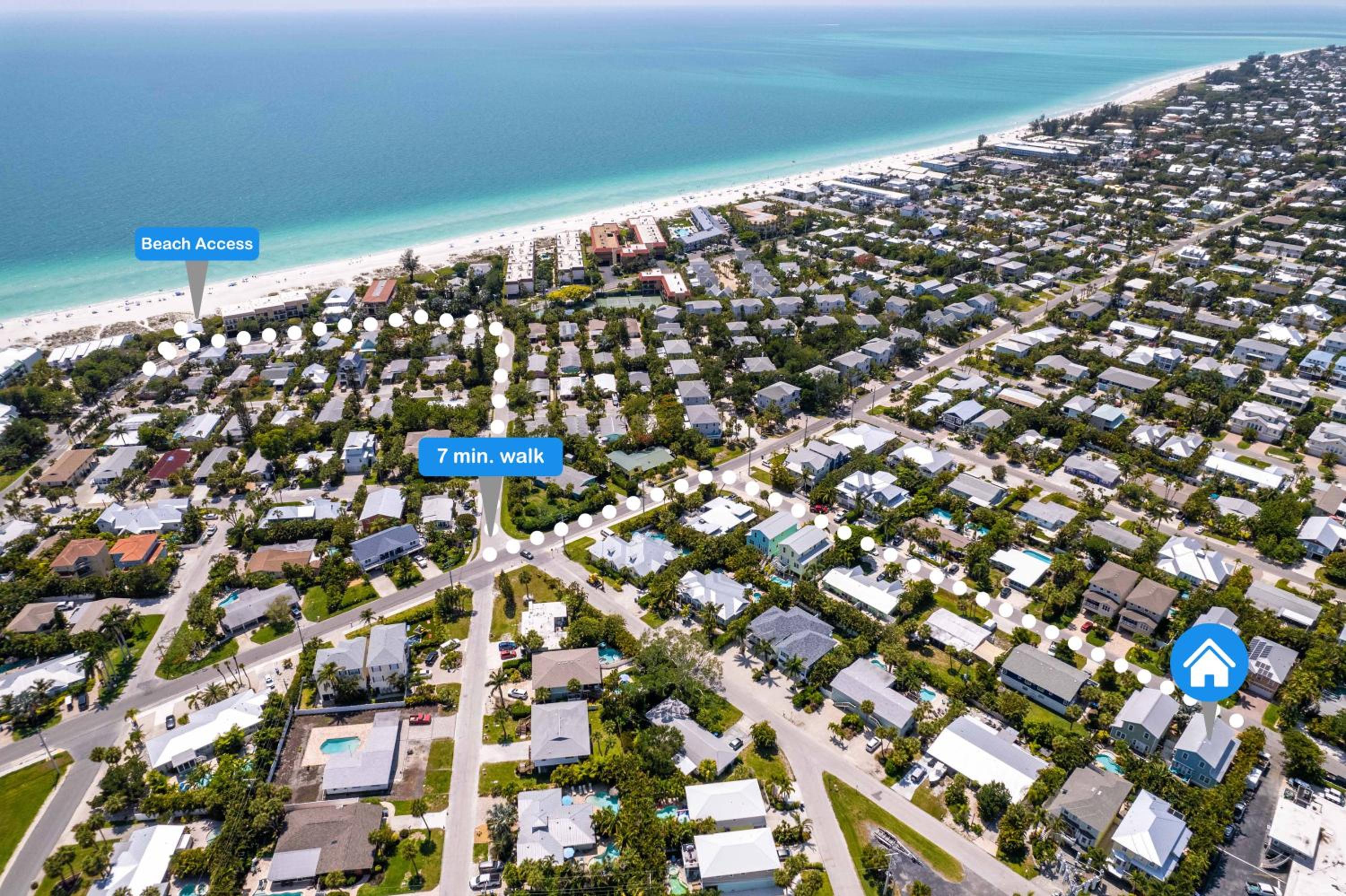 4 Bedrooms with private lagoon-style pool, & tiki bar view 2