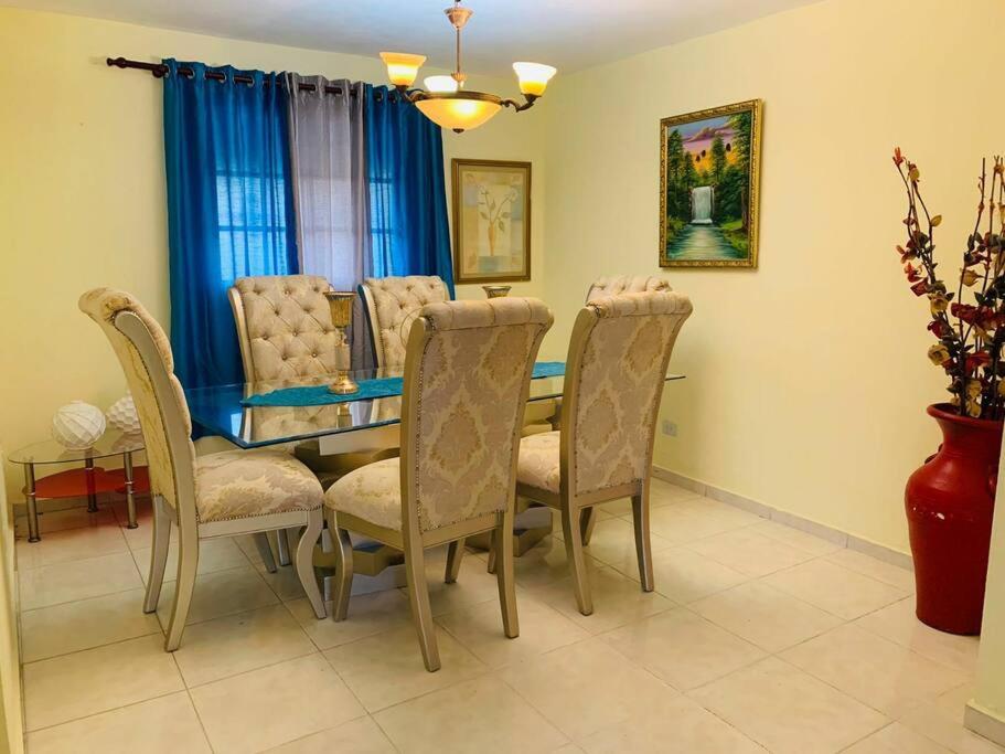 Apartamento acogedor Para una estancia Feliz!