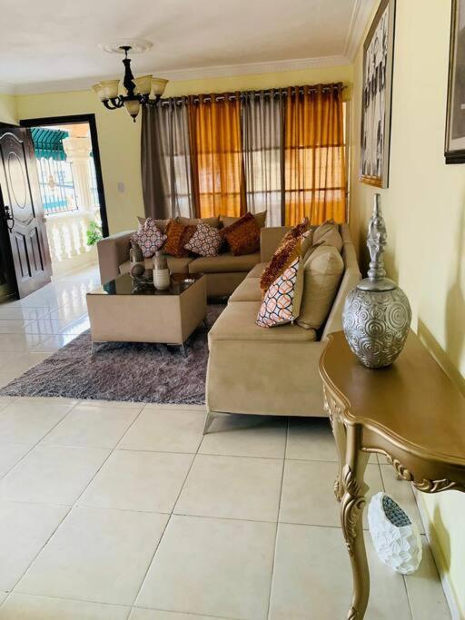 Apartamento acogedor Para una estancia Feliz!