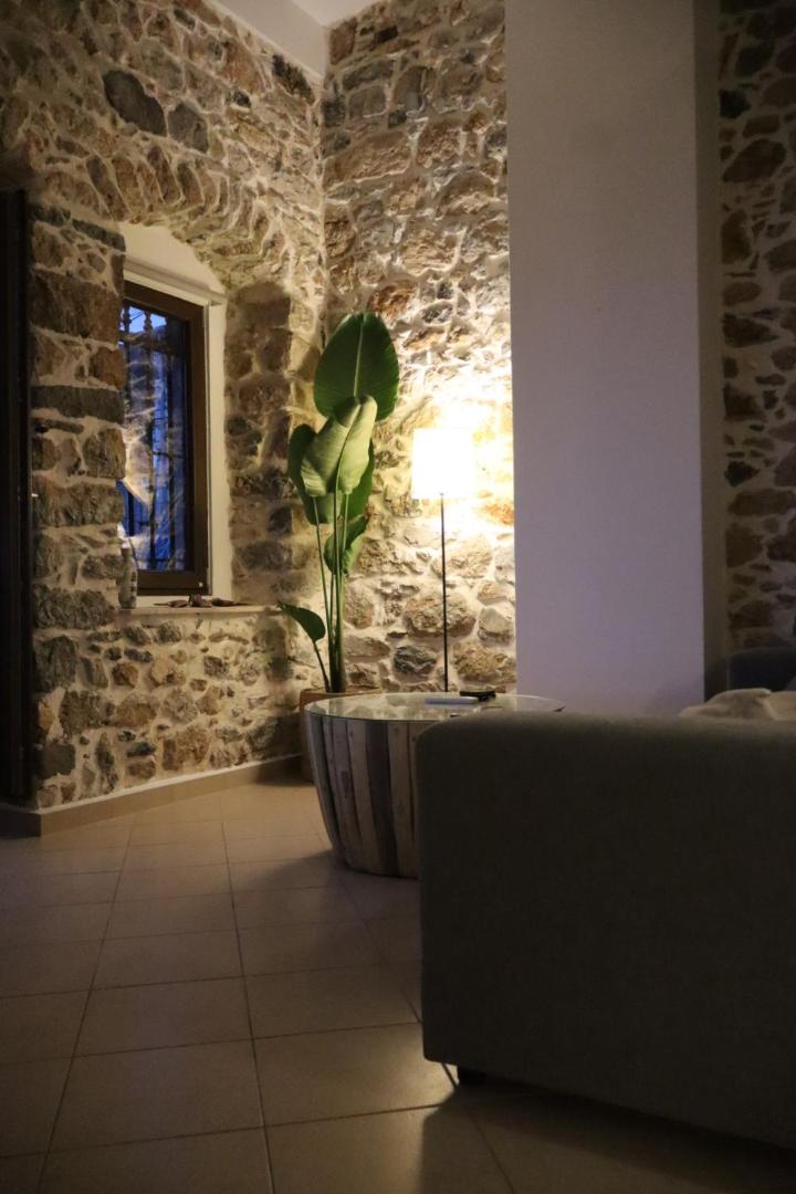 FOTEINI RESIDENCE