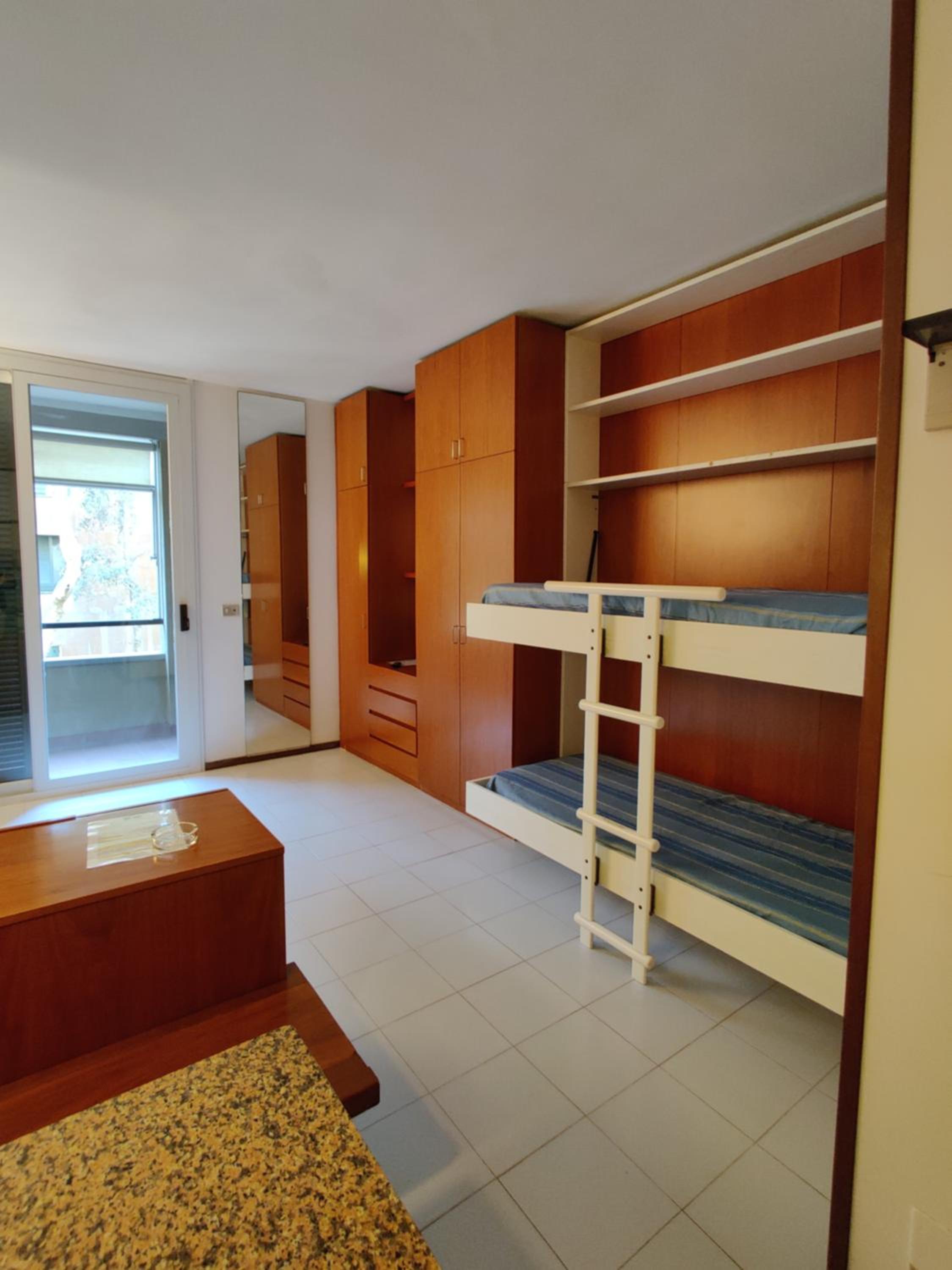 Holiday Homes Marina apartments