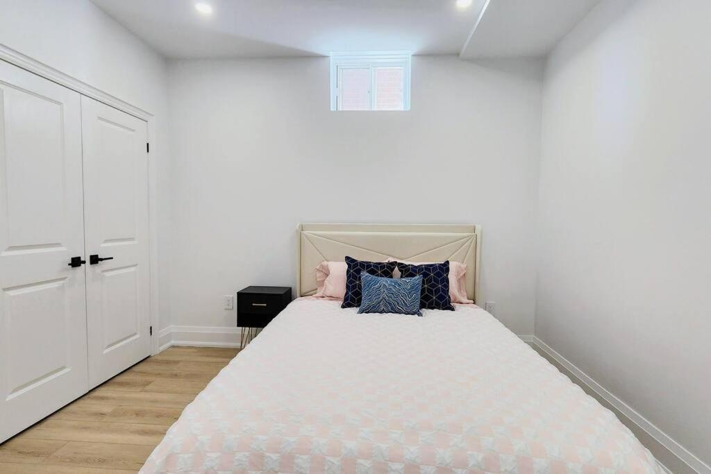 Serene High-celling Retreat - Property Image 5