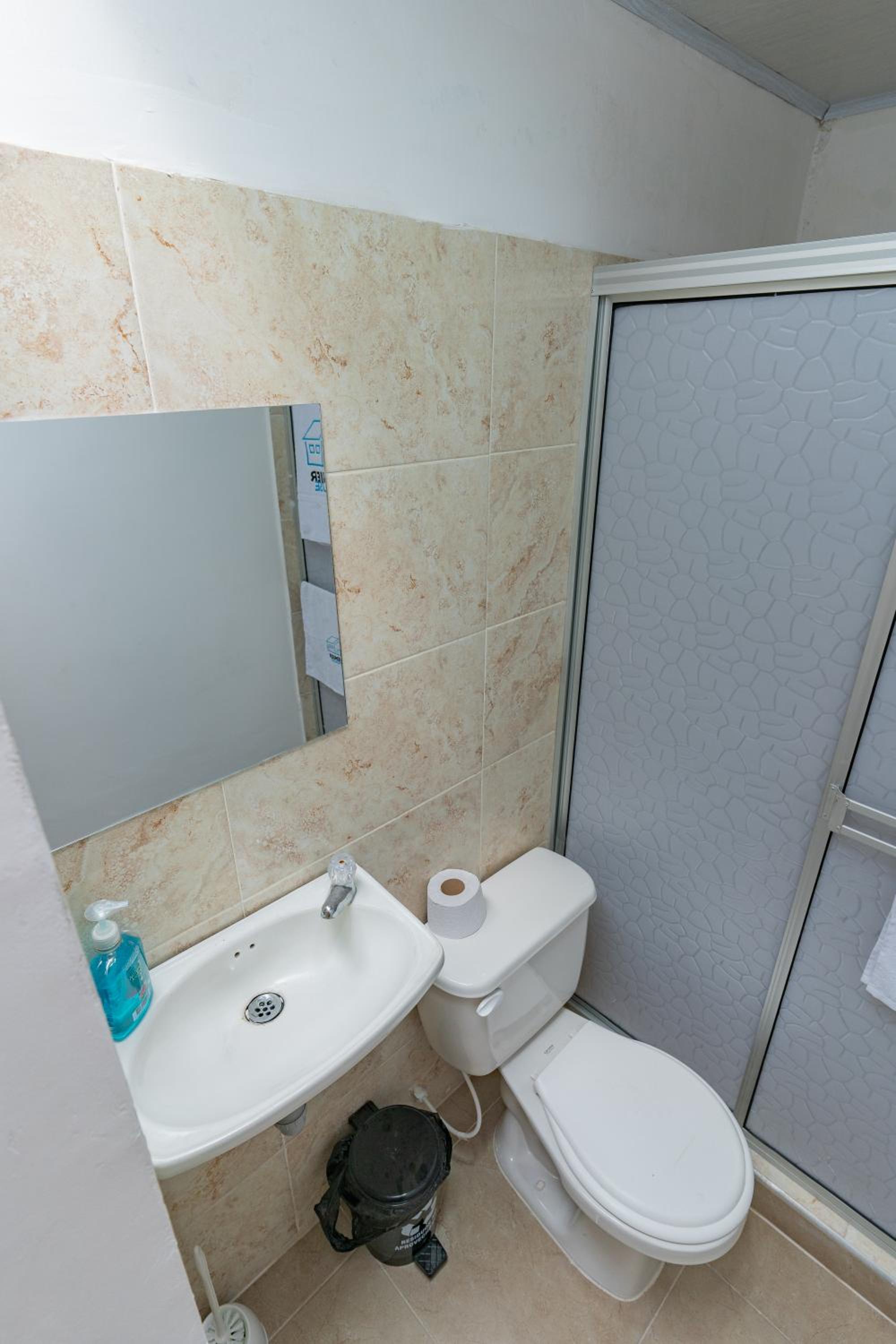 Denier House Guabinal - Cerca de Centros Comerciales