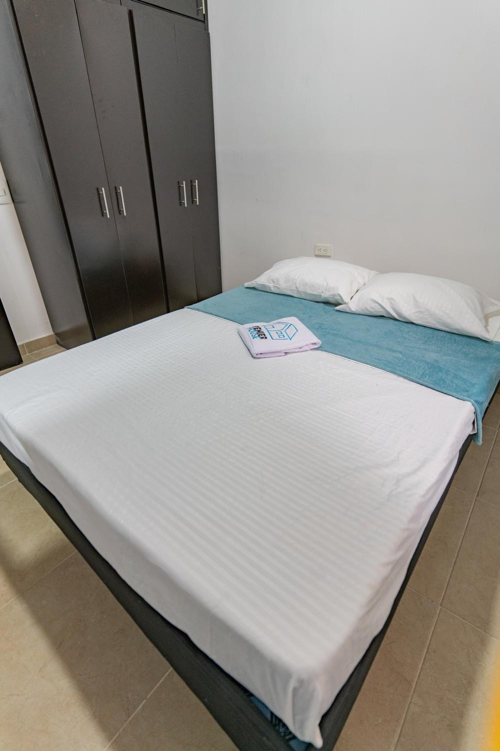 Denier House Guabinal - Cerca de Centros Comerciales