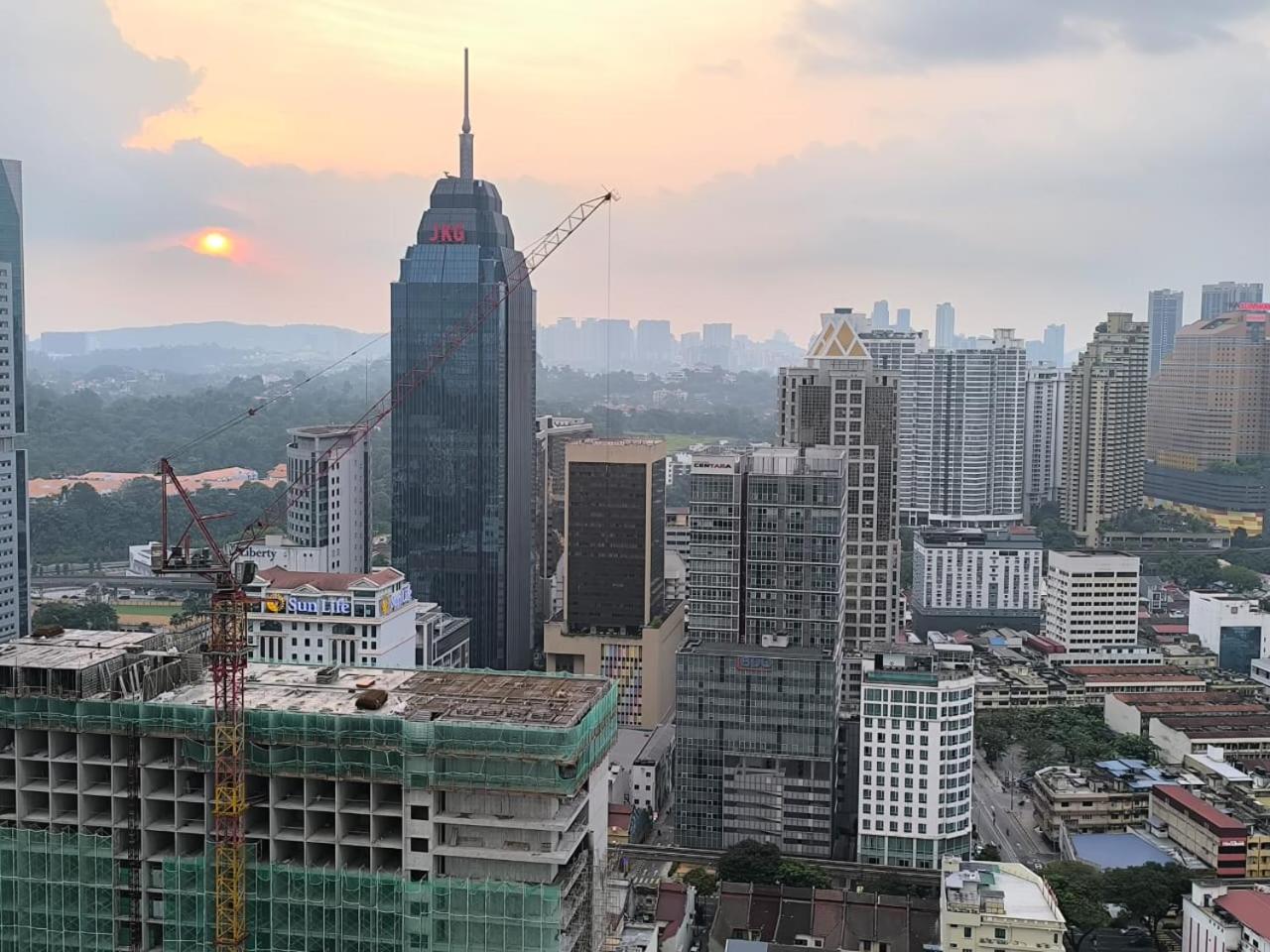 The colony Luxary Sweet home klcc