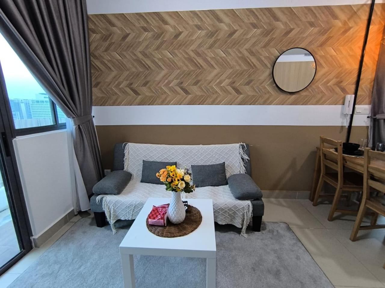 The colony Luxary Sweet home klcc