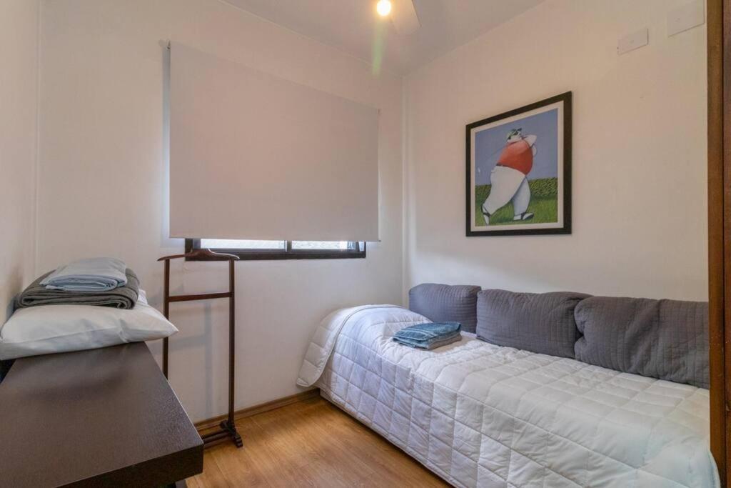 JD0121 I Apartmento proximo Ibirapuera Park and Paulista Av