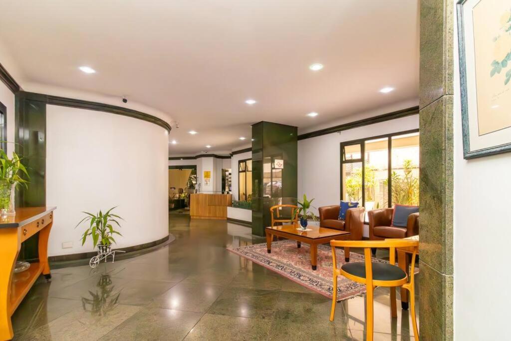 JD0121 I Apartmento proximo Ibirapuera Park and Paulista Av
