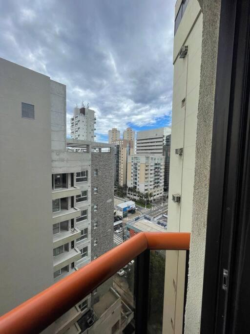 JD0121 I Apartmento proximo Ibirapuera Park and Paulista Av