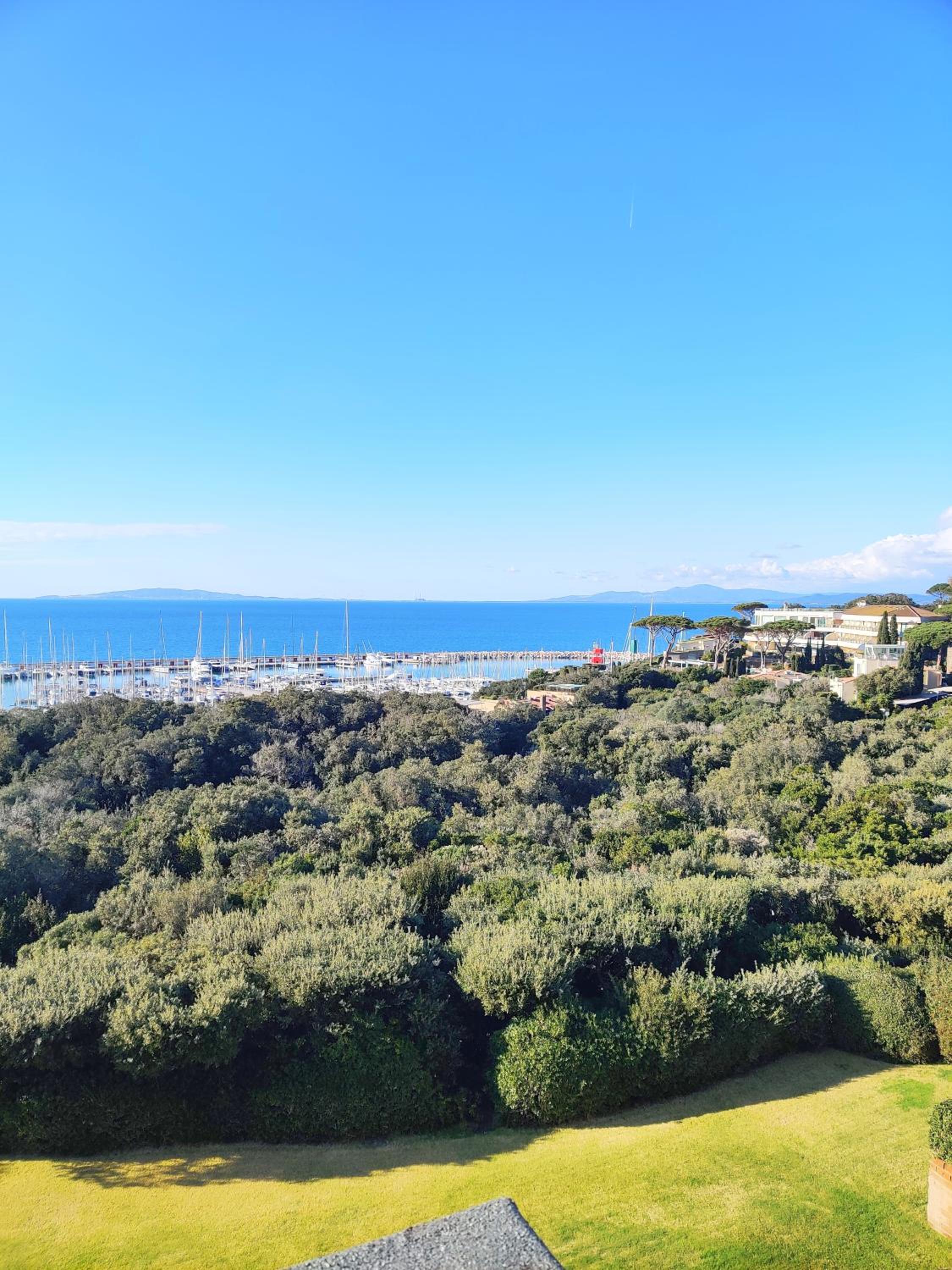Holiday Homes Marina apartments