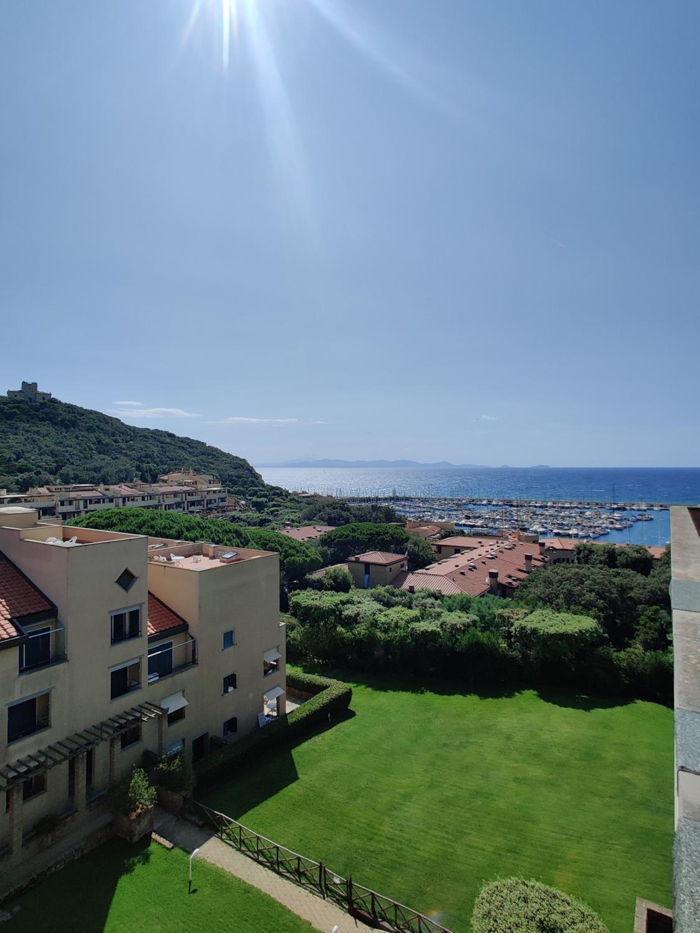 Holiday Homes Marina apartments