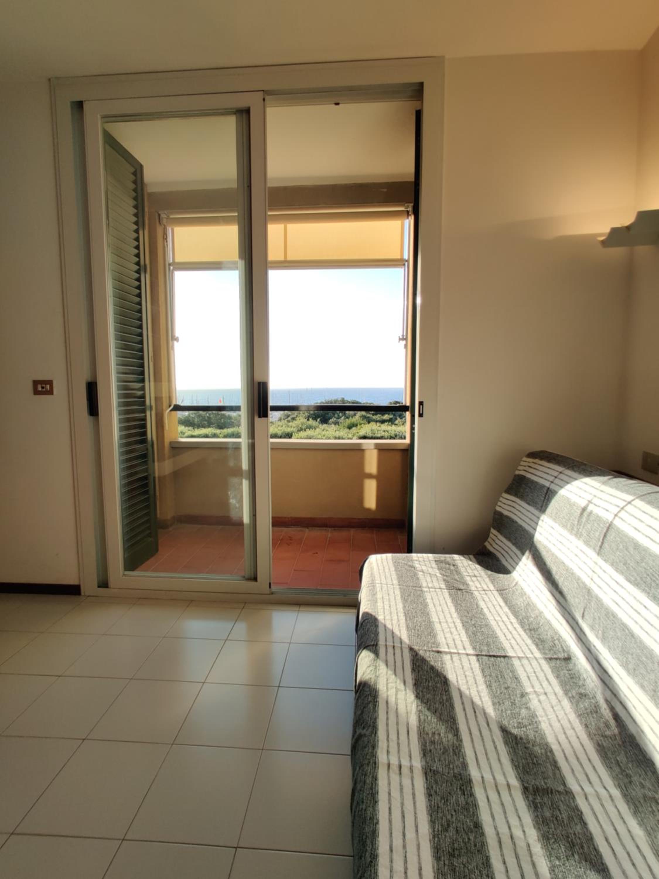 Holiday Homes Marina apartments