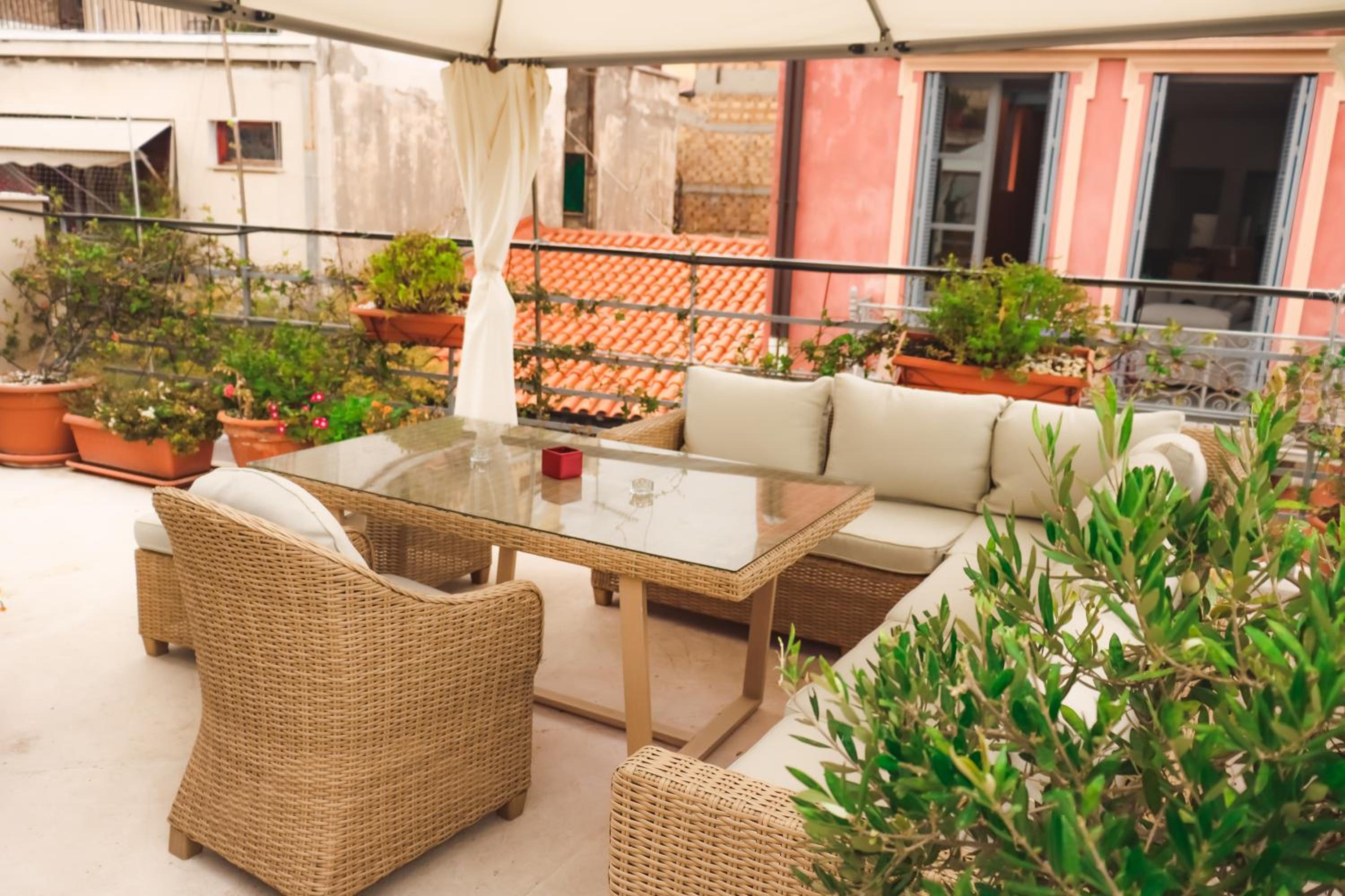 The Acropolis House of Flowers~Private Roof Garden