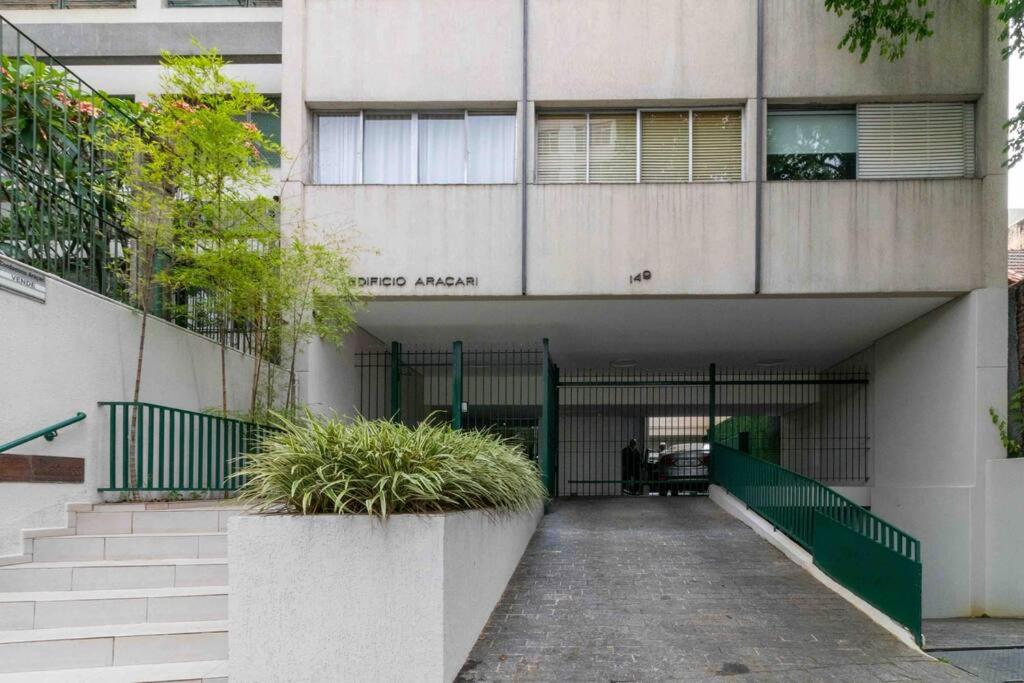 Apto deslumbrante nos jardins (PI0061)