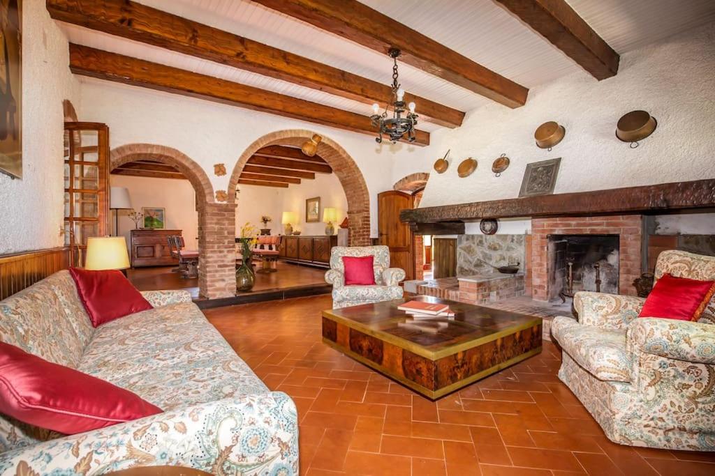 Villa Le Liscaie [Crete Senesi] Private Pool - A.C. - Wifi view 4