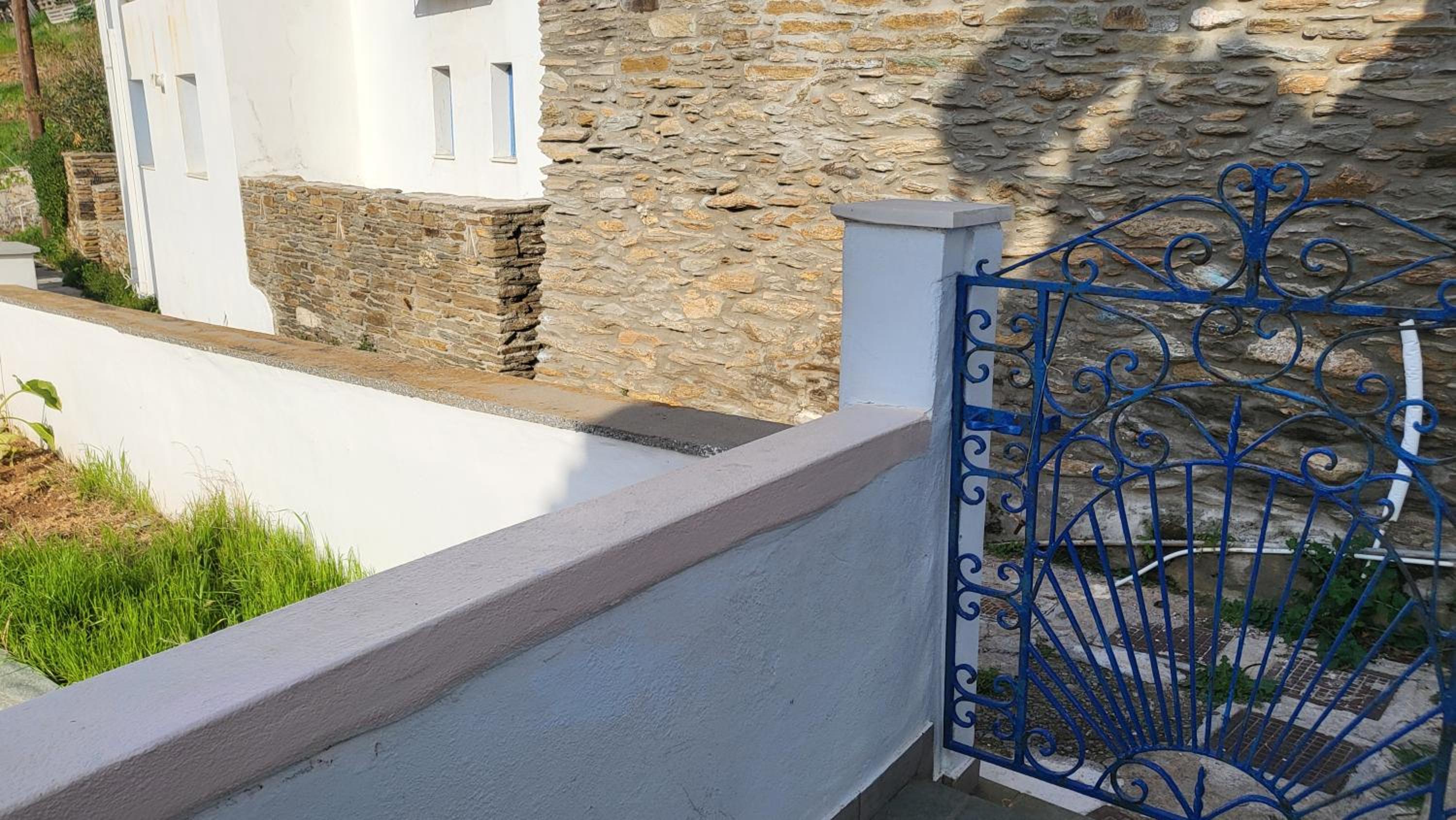 Hotel Eirini Home - Image 1