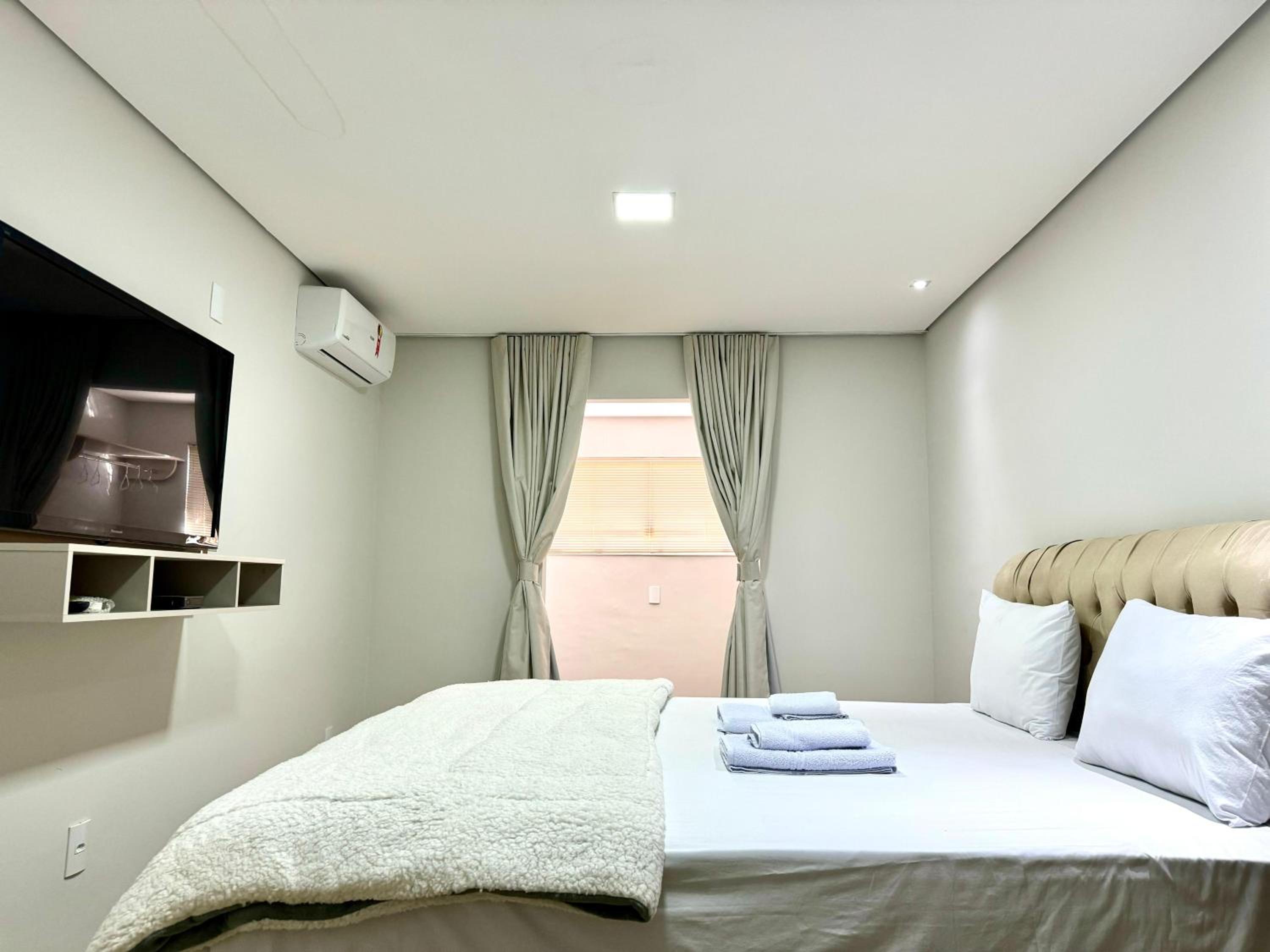 Apartamentos a 200m do centro - Hospedaria Villa da Pedra