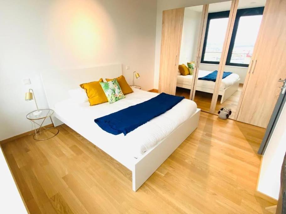 One bedroom Apartment with SPA,Gym,Terrace&Parking