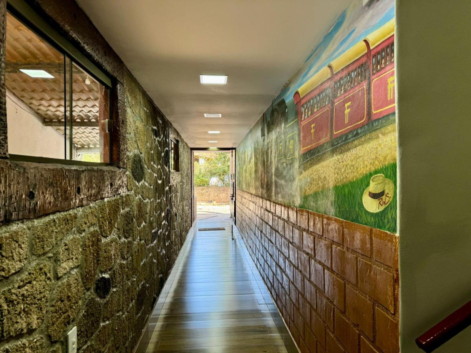 Apartamentos a 200m do centro - Hospedaria Villa da Pedra