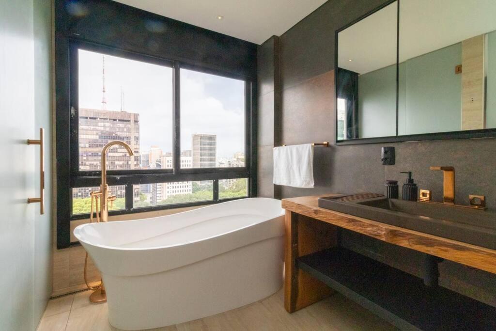 PA1605 I Luxuoso apto com vista deslumbrante MASP