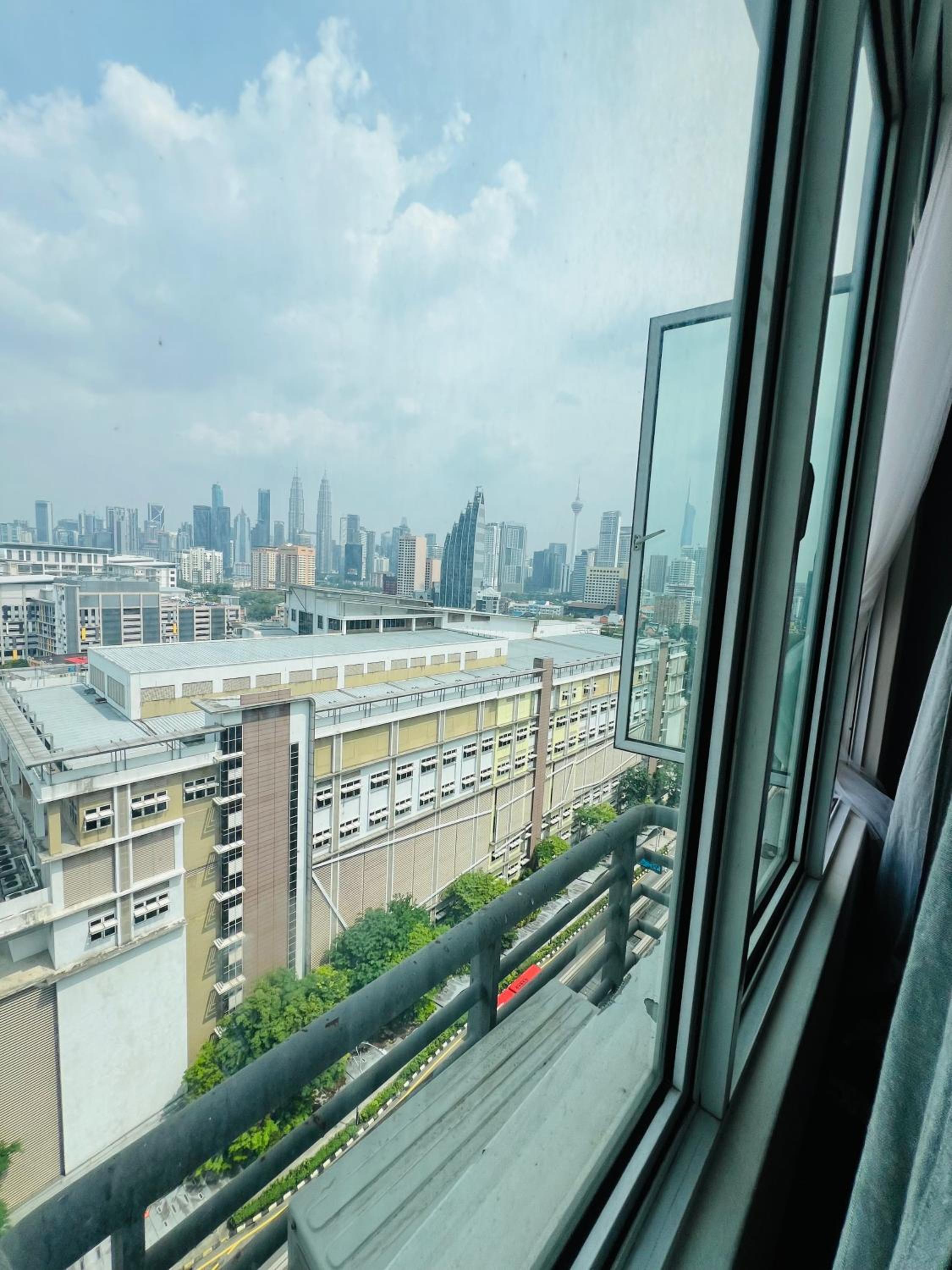 Klcc view VUE residences hkl