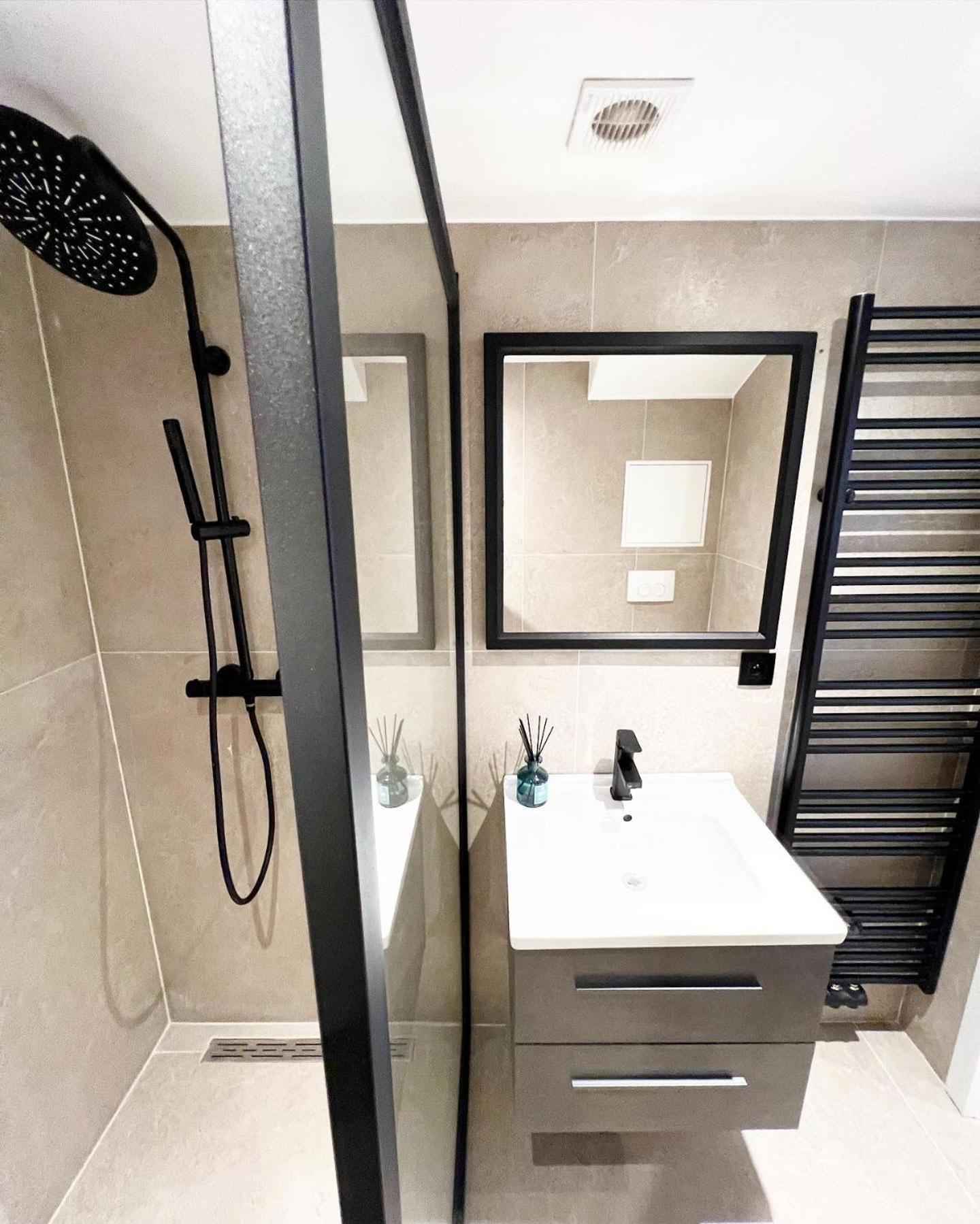 Mayfair Suites