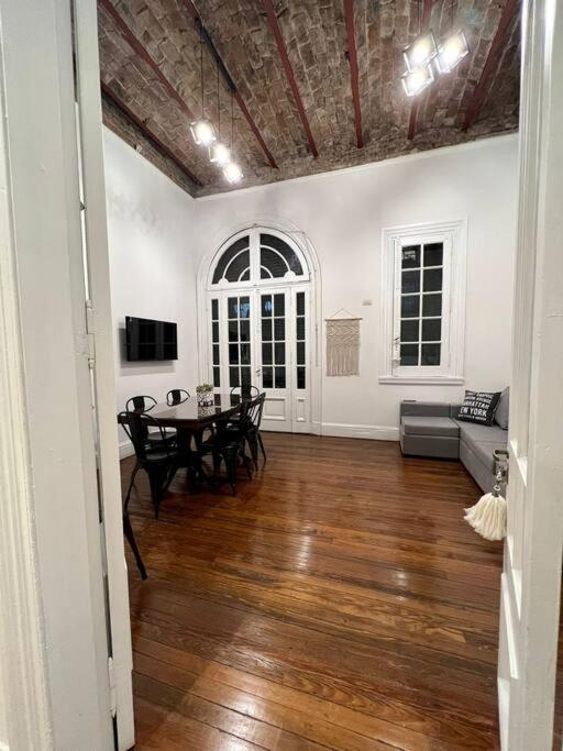 Casona Colonial cerca de Palermo 10 PAX Parrilla
