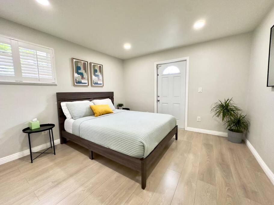 Mins To Pasadena Charm Rose Bowl - Property Image 14