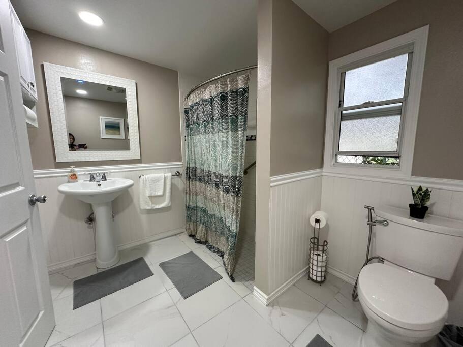 Mins To Pasadena Charm Rose Bowl - Property Image 5